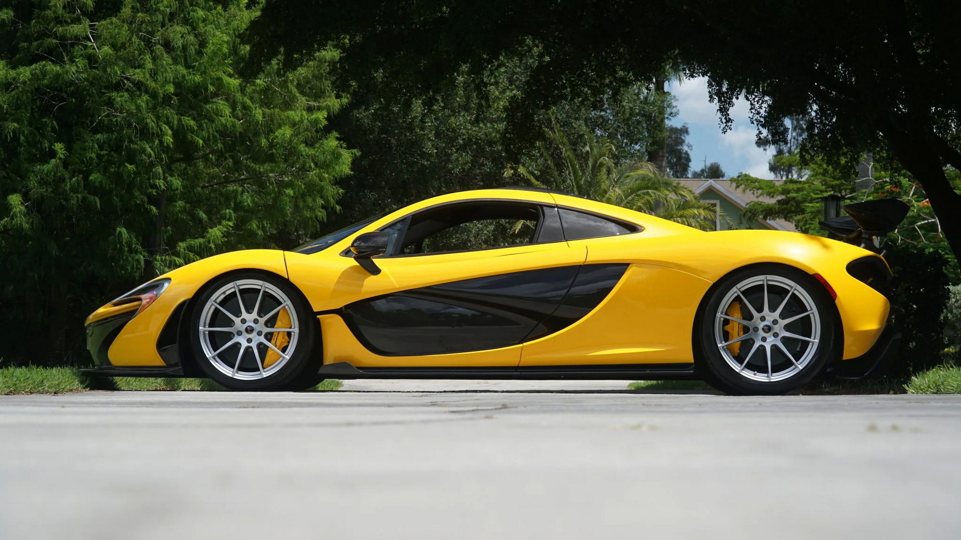 Delivery-Mileage McLaren P1 Could Set A New Record At Auction