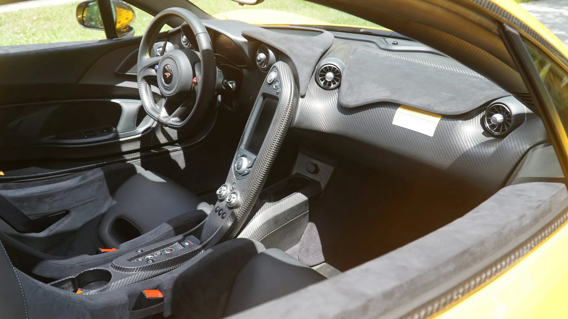 Delivery-Mileage McLaren P1 Could Set A New Record At Auction