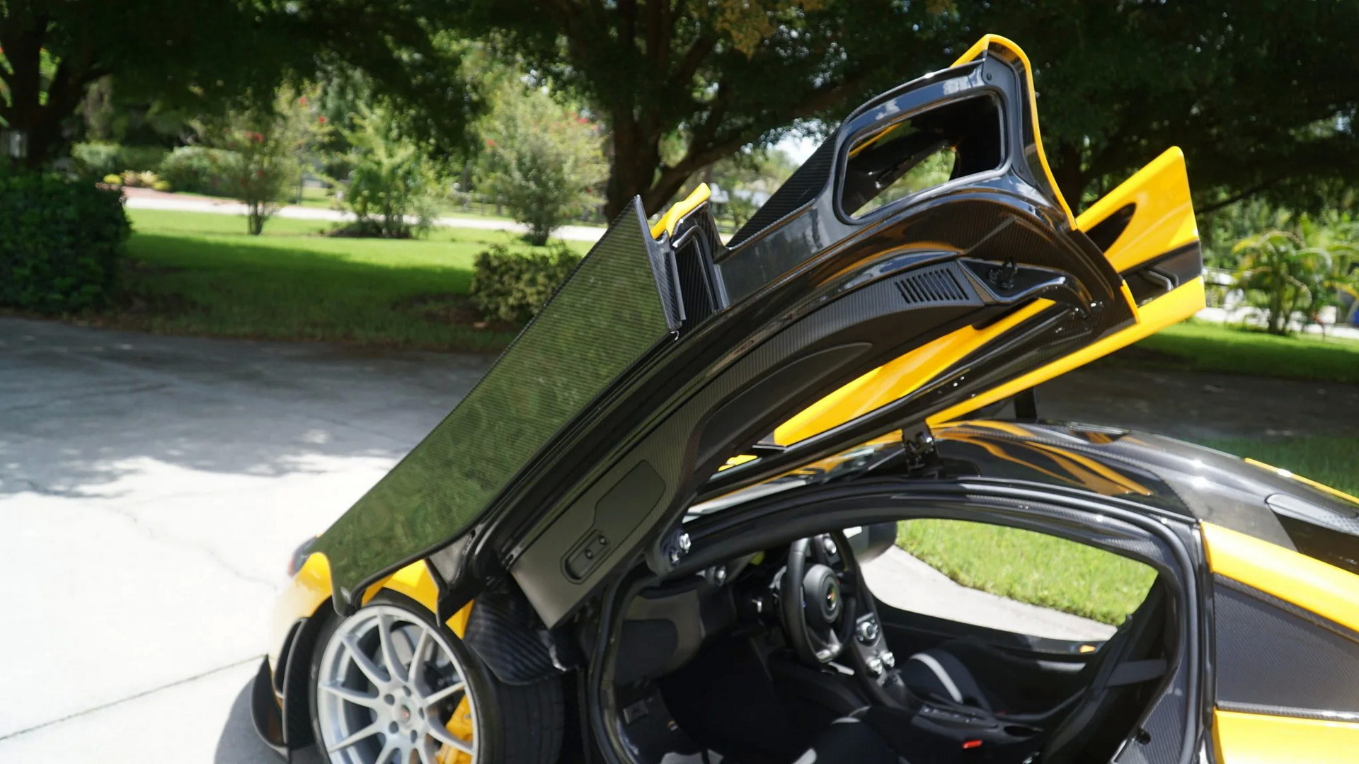 Delivery-Mileage McLaren P1 Could Set A New Record At Auction