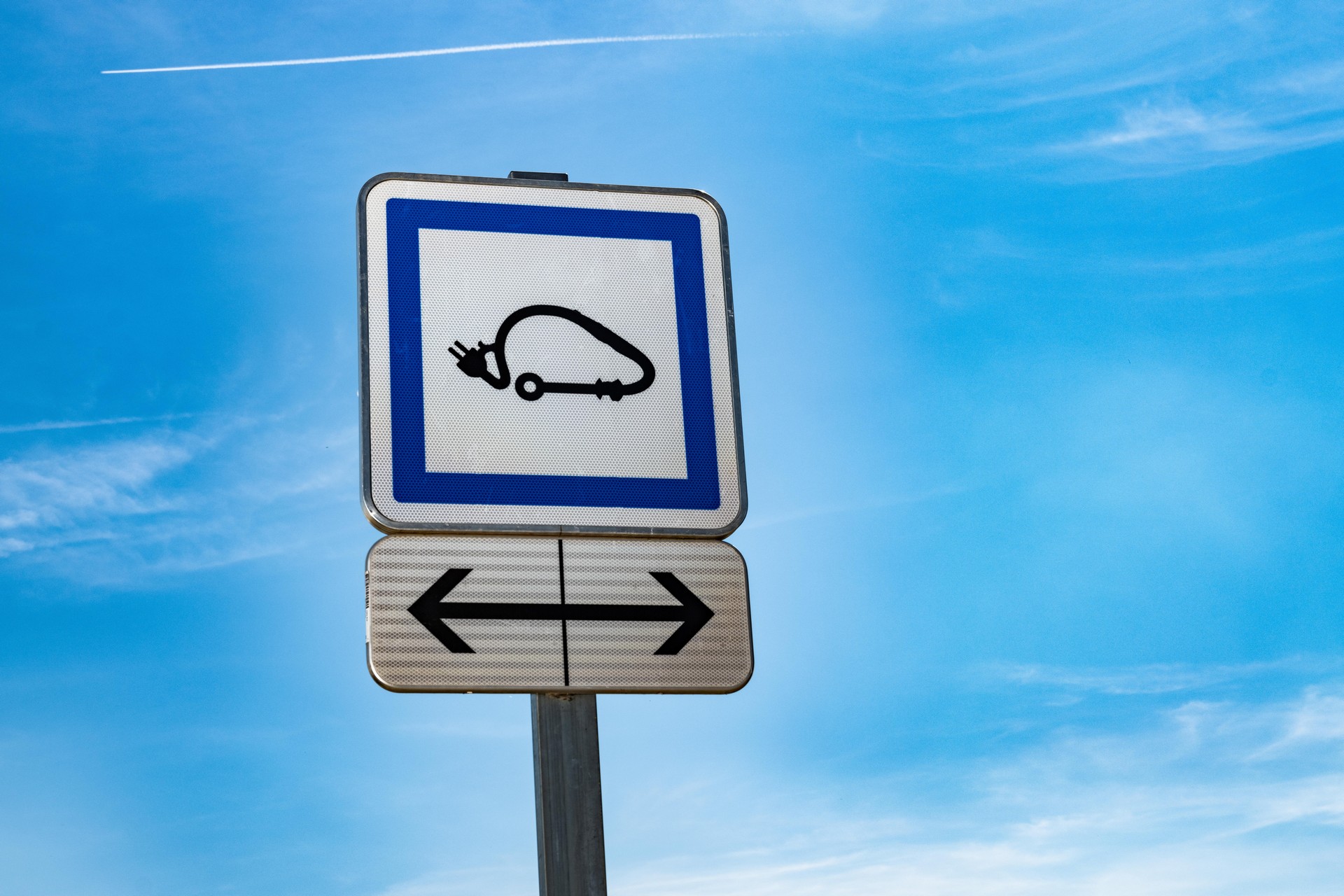 Get A Detailed Look At The Mercedes-AMG EQE With 139 New Photos