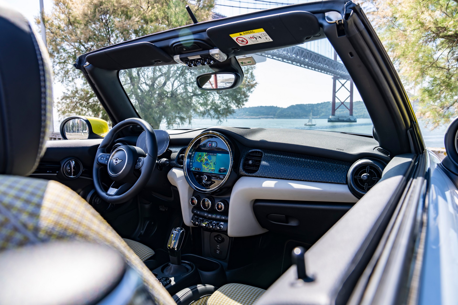 Mini Cooper SE Convertible Is A One-Off EV Built For Enthusiasts