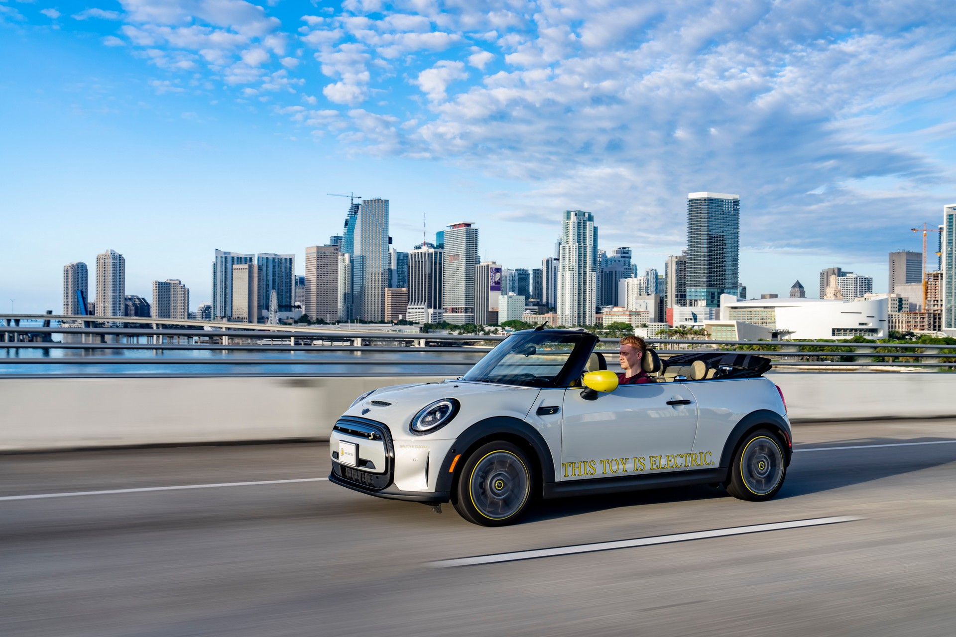 Mini Cooper SE Convertible Is A One-Off EV Built For Enthusiasts
