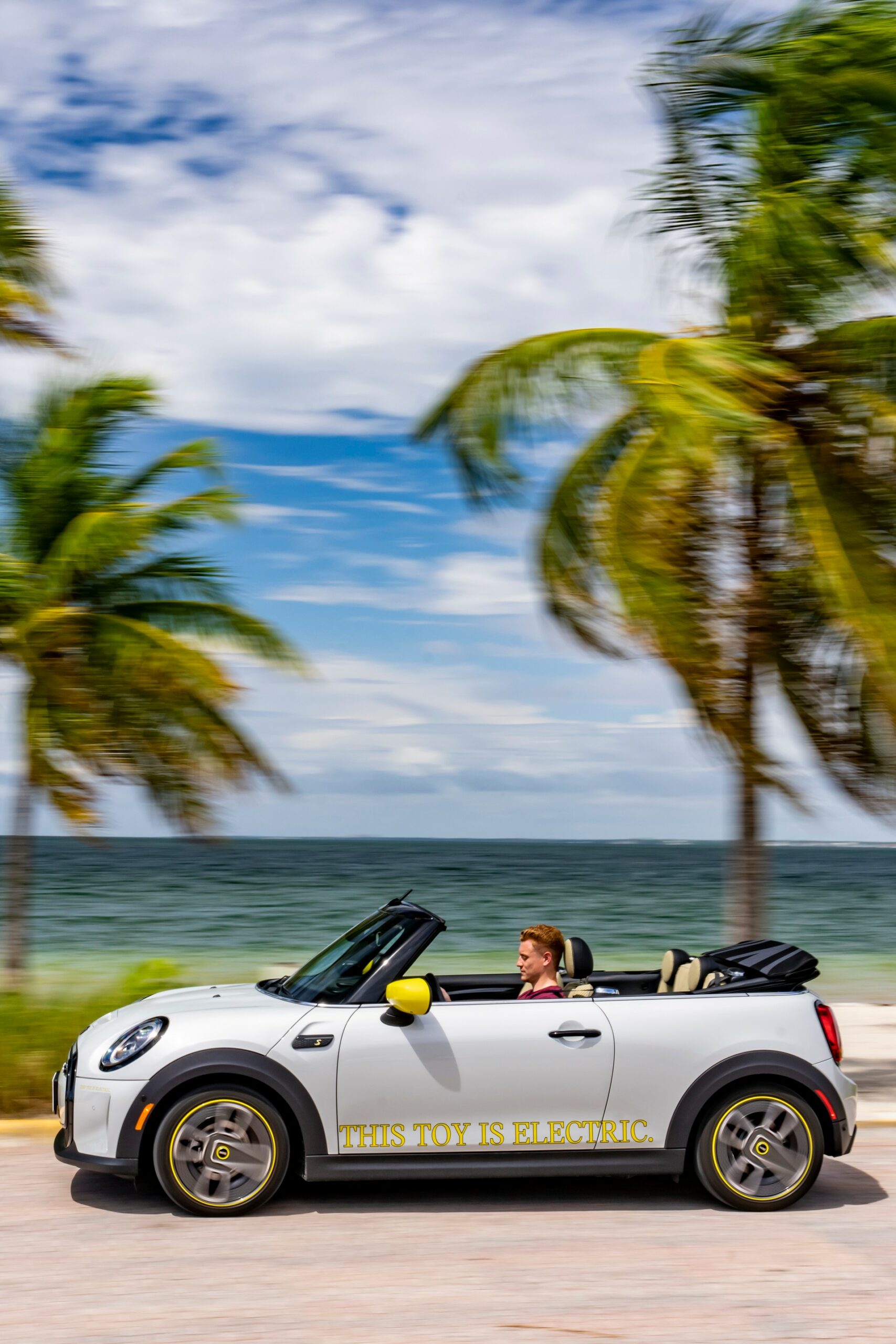 Mini Cooper SE Convertible Is A One-Off EV Built For Enthusiasts