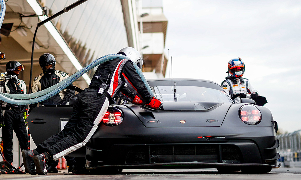 Porsche Previews 992-Generation 911 GT3 R Race Car