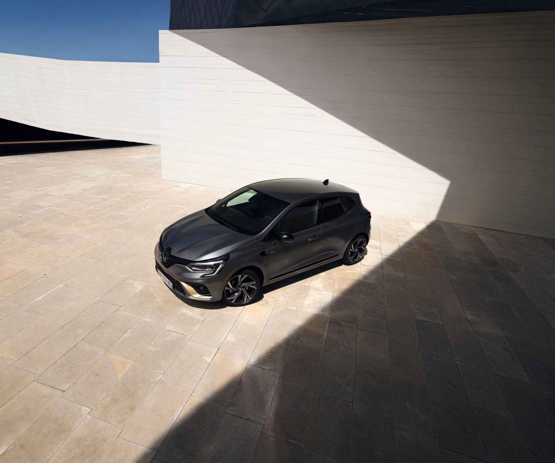 Renault Updates 2022 Arkana Range While Clio And Captur Get E-Tech Variants