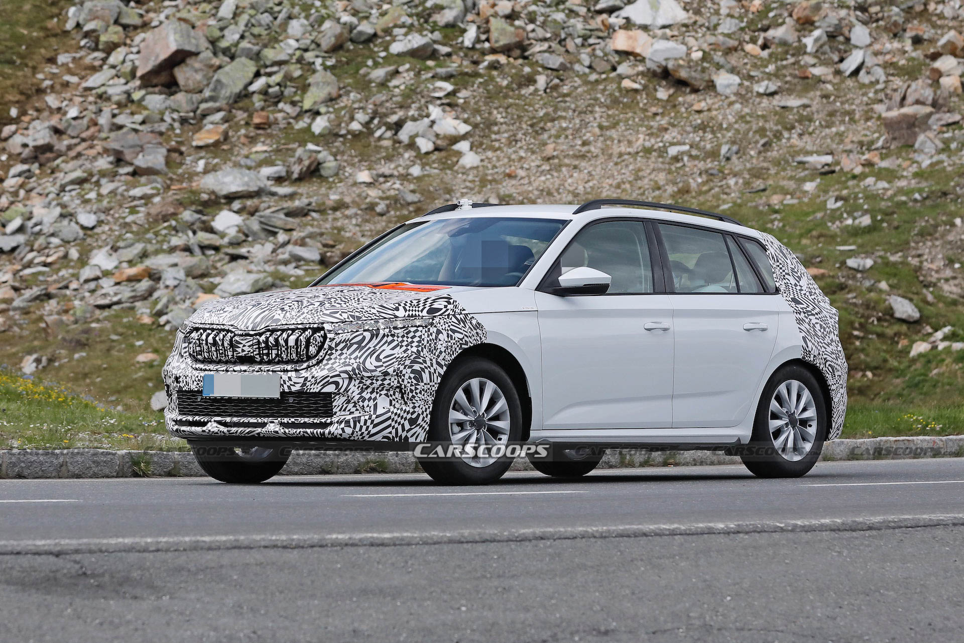 Skoda’s Facelifted Kamiq Rummages Through Kia’s Cast-Offs For Styling Ideas
