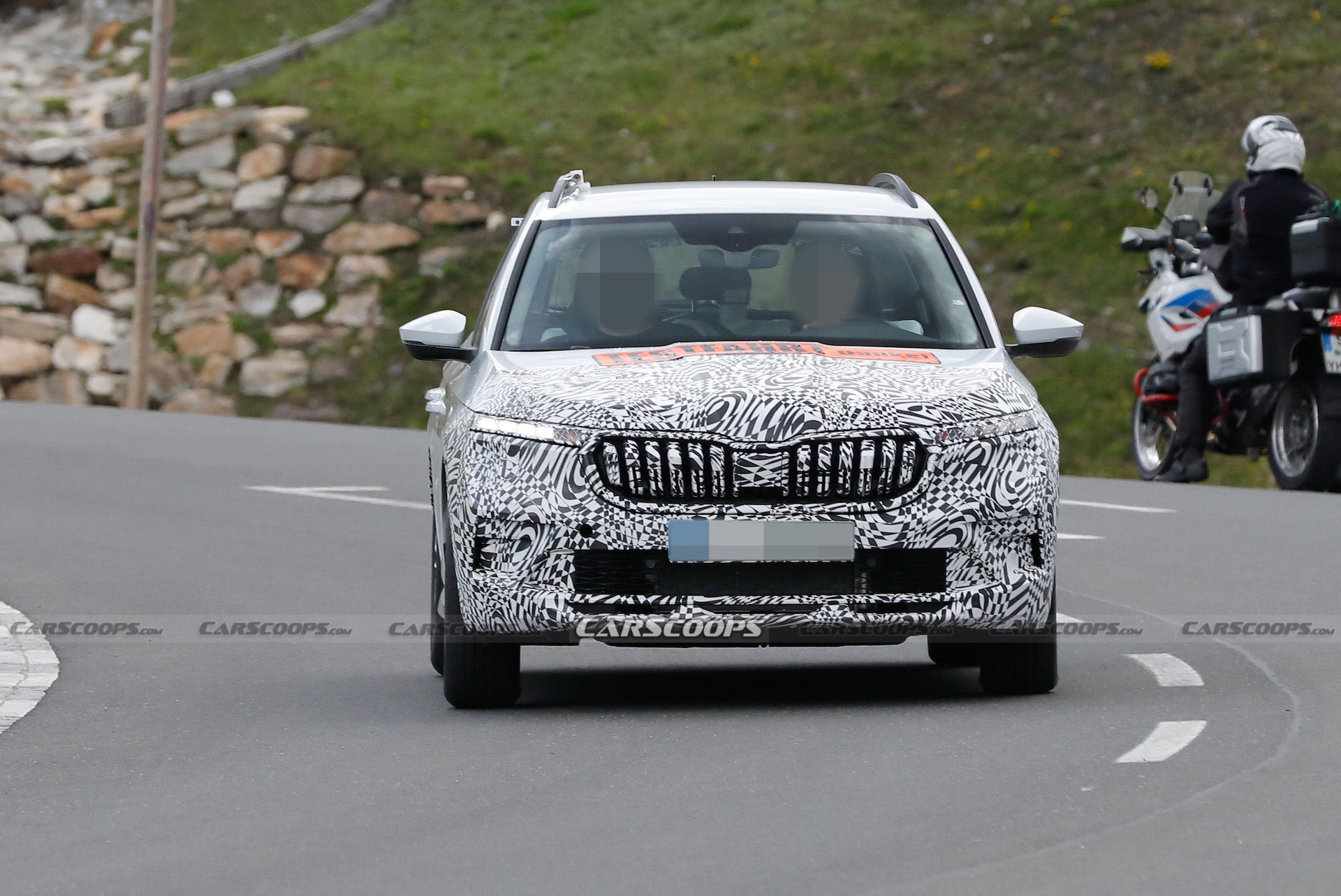 Skoda’s Facelifted Kamiq Rummages Through Kia’s Cast-Offs For Styling Ideas