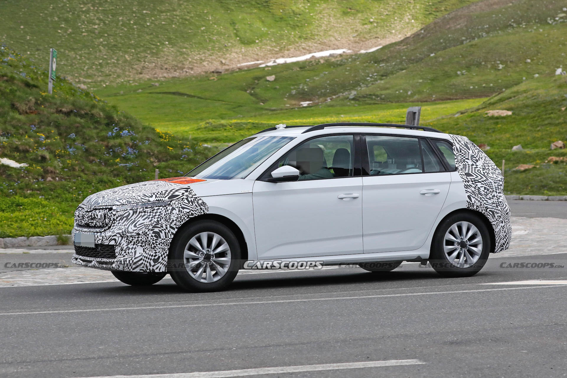 Skoda’s Facelifted Kamiq Rummages Through Kia’s Cast-Offs For Styling Ideas