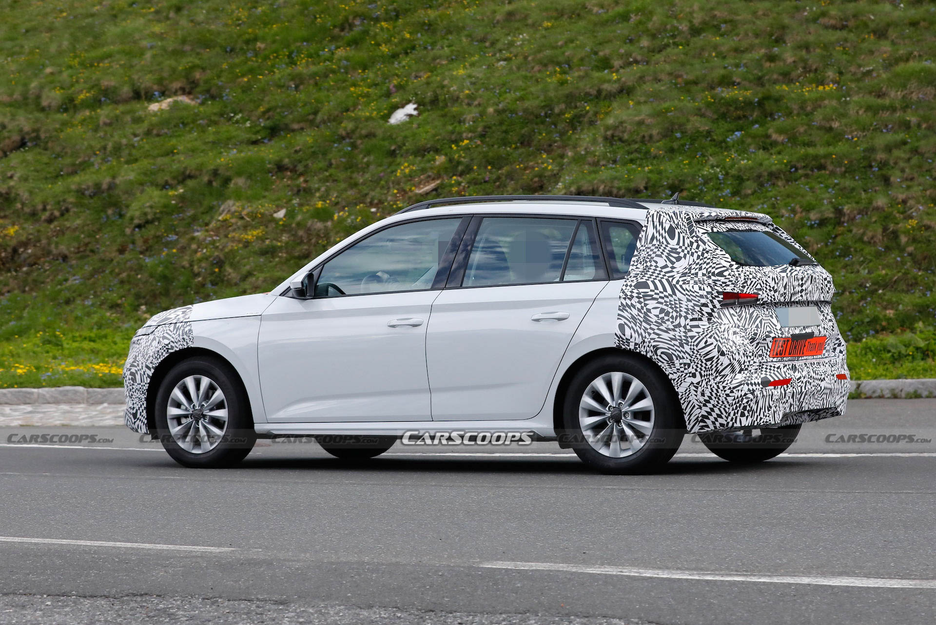 Skoda’s Facelifted Kamiq Rummages Through Kia’s Cast-Offs For Styling Ideas