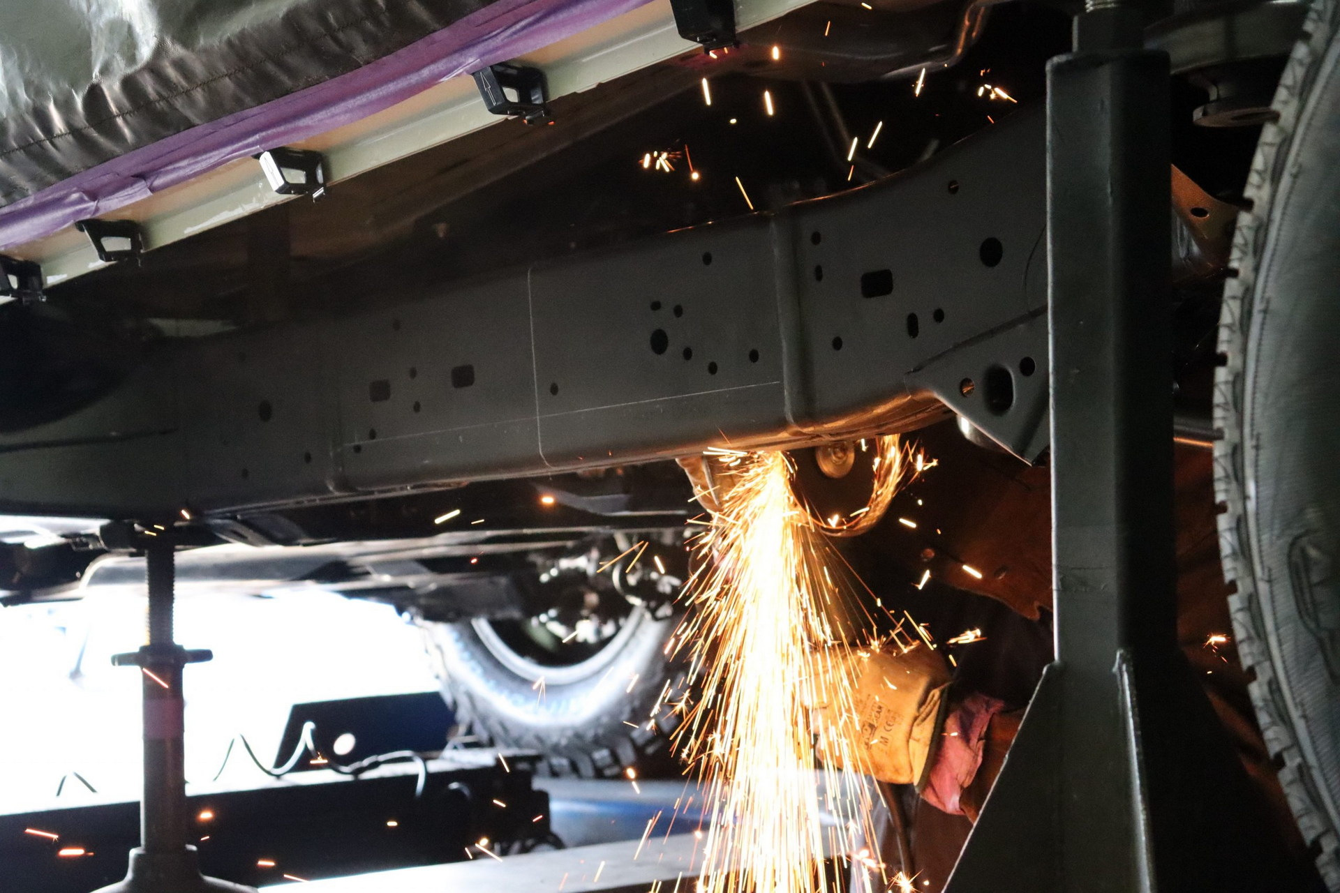 New Toyota Land Cruiser Converted In Dual-Cab Pickup By Aussies