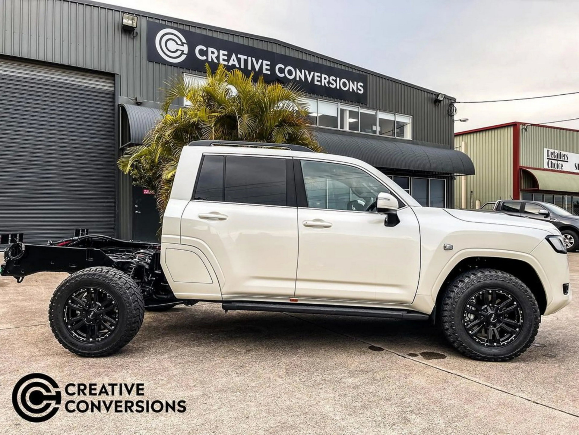 New Toyota Land Cruiser Converted In Dual-Cab Pickup By Aussies