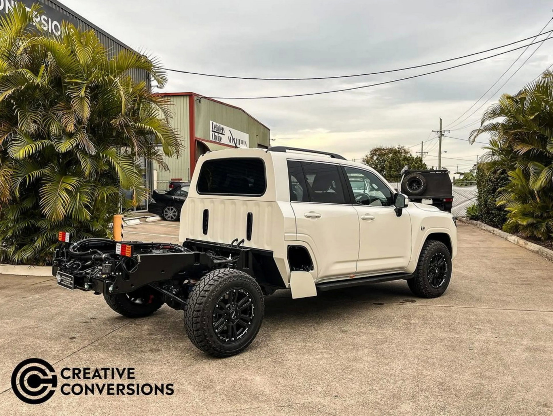 New Toyota Land Cruiser Converted In Dual-Cab Pickup By Aussies