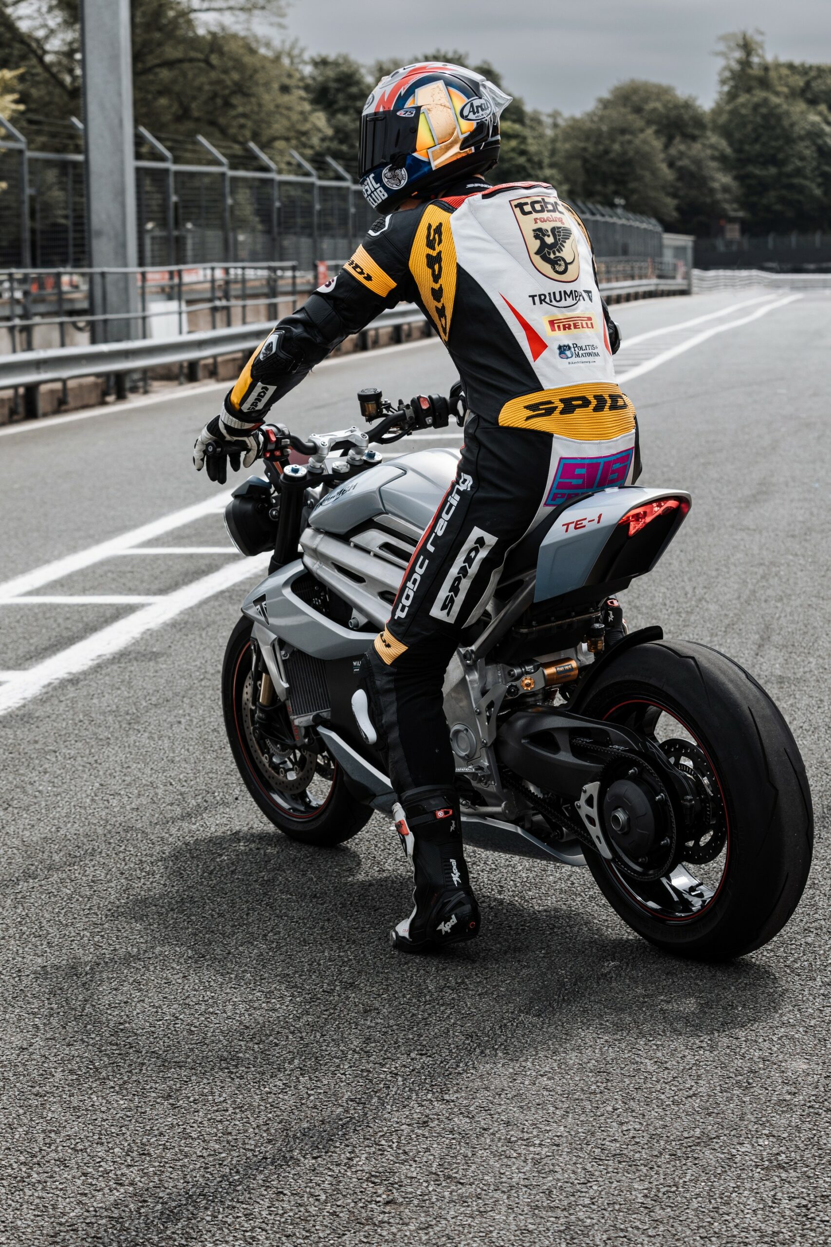 Triumph’s Electric Motorcycle Hits 60 MPH In 3.6 Seconds And Has A 100-Mile Range