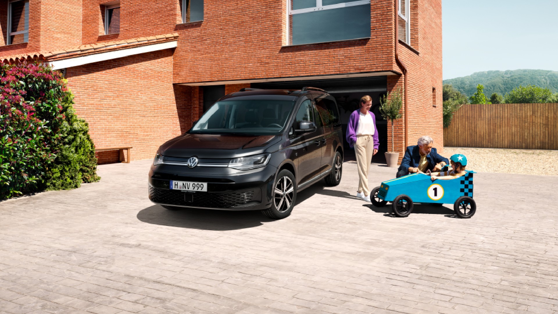 VW Caddy Gains CNG-Powered TGI Variant, And Dark Label Special Edition