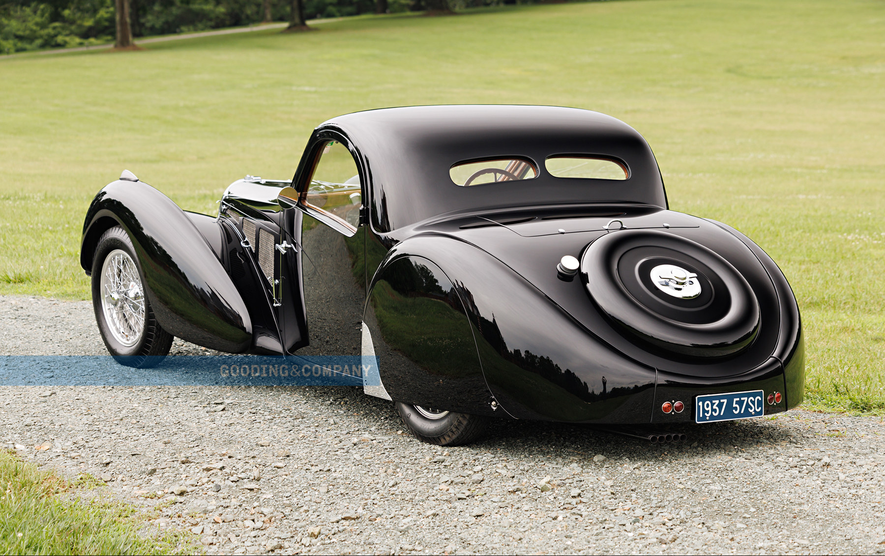 https://www.carscoops.com/wp-content/uploads/2022/08/1937-Bugatti-Type-57SC-Atalante-7.jpg