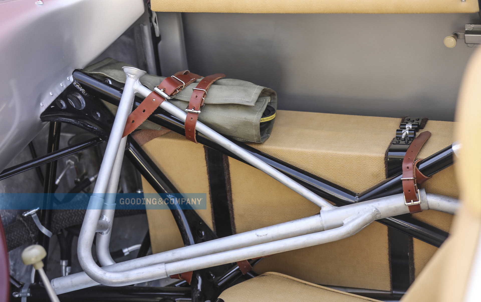 This 1959 Porsche 718 RSK That Competed At Le Mans Could Go For $5.5 Million