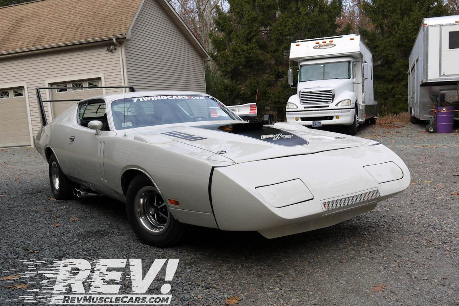 Here’s How Chrysler’s Axed 1971 Daytona And Superbird NASCAR Twins Would Have Looked