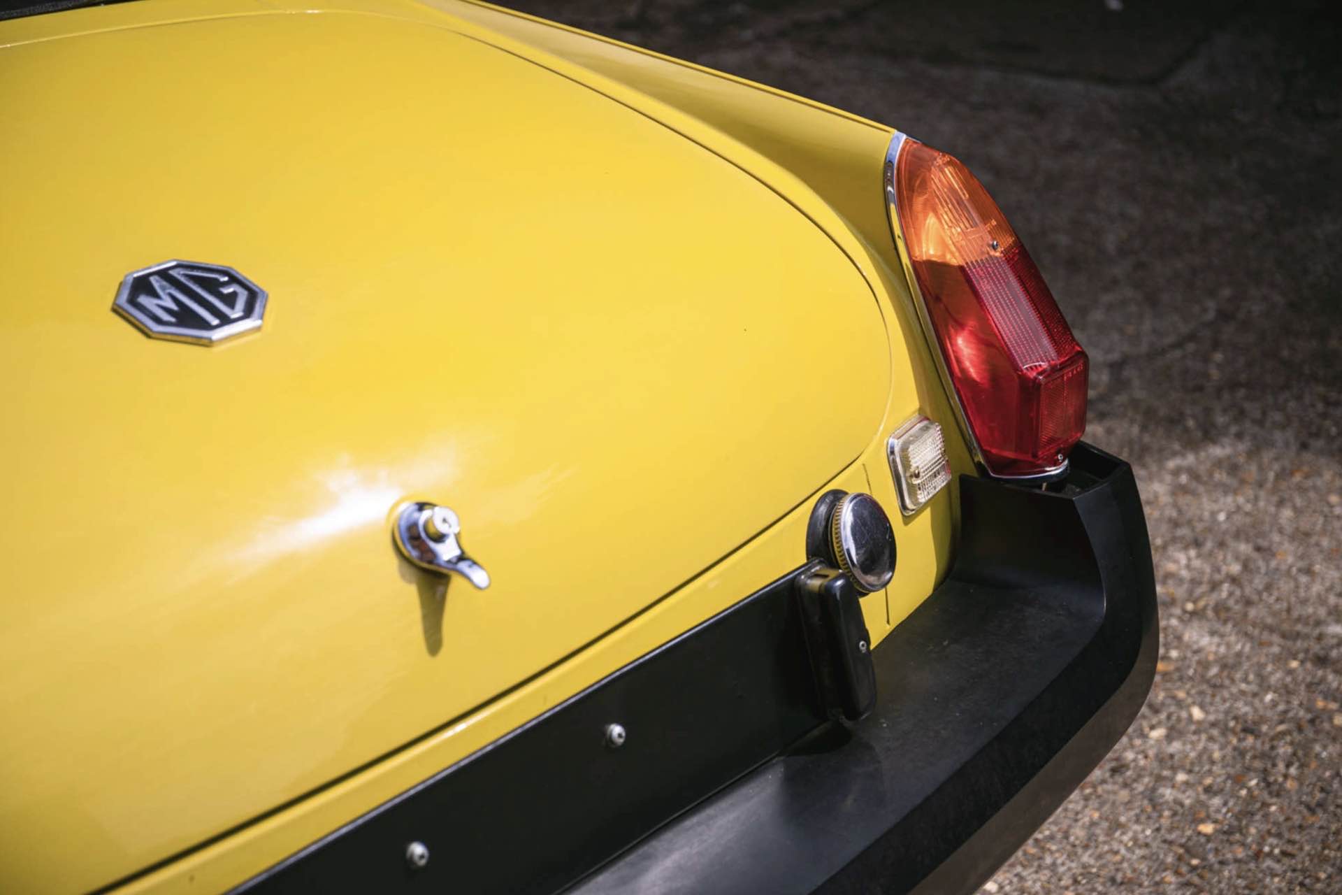 MG’s Cyberster EV Is Primed For Take-Off But This 143-Mile 1980 MGB Is Still Stuck On The Launchpad