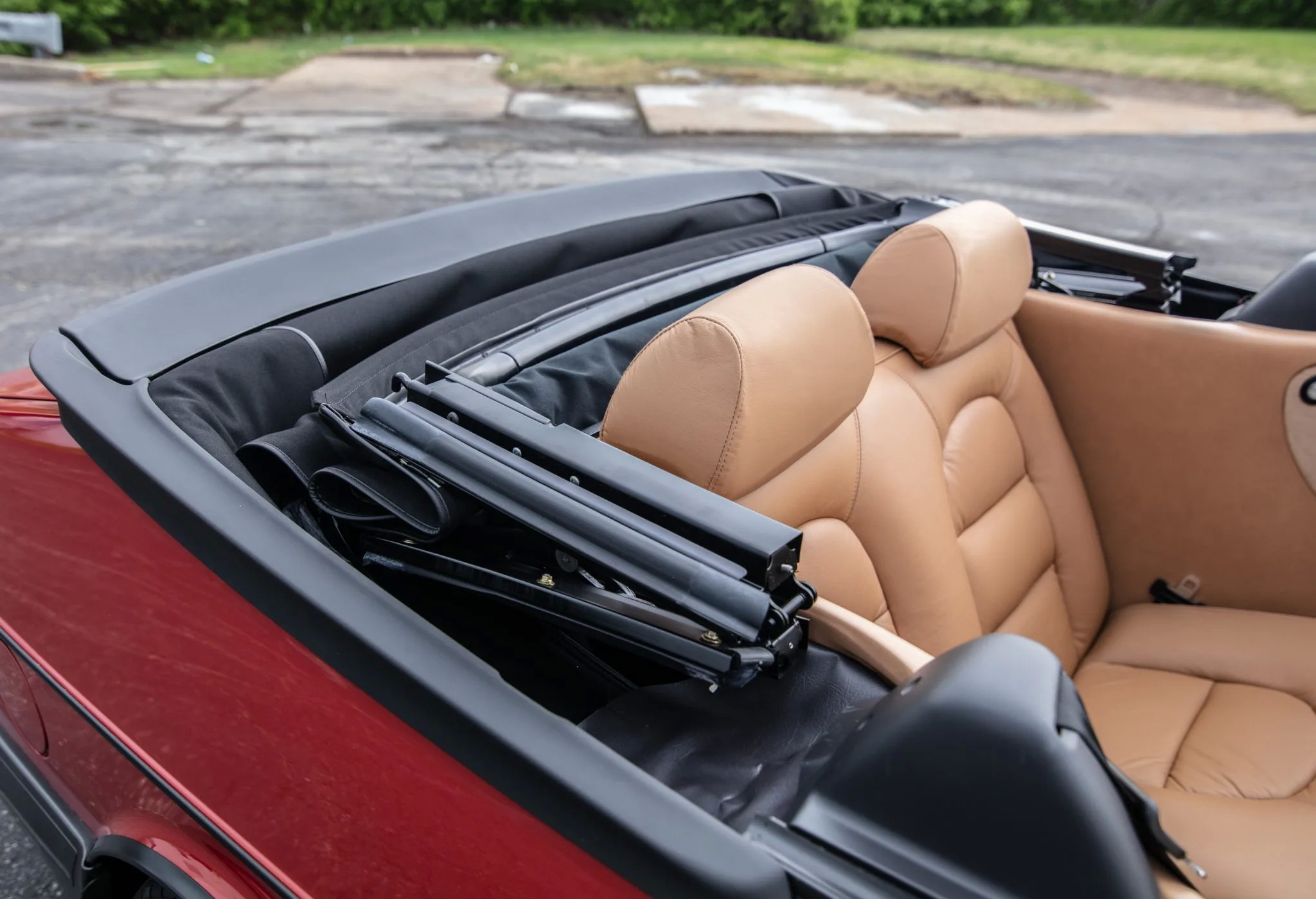 This 246-Mile Saab 900 Turbo Convertible Just Sold For More Than A 2023 Corvette Z06