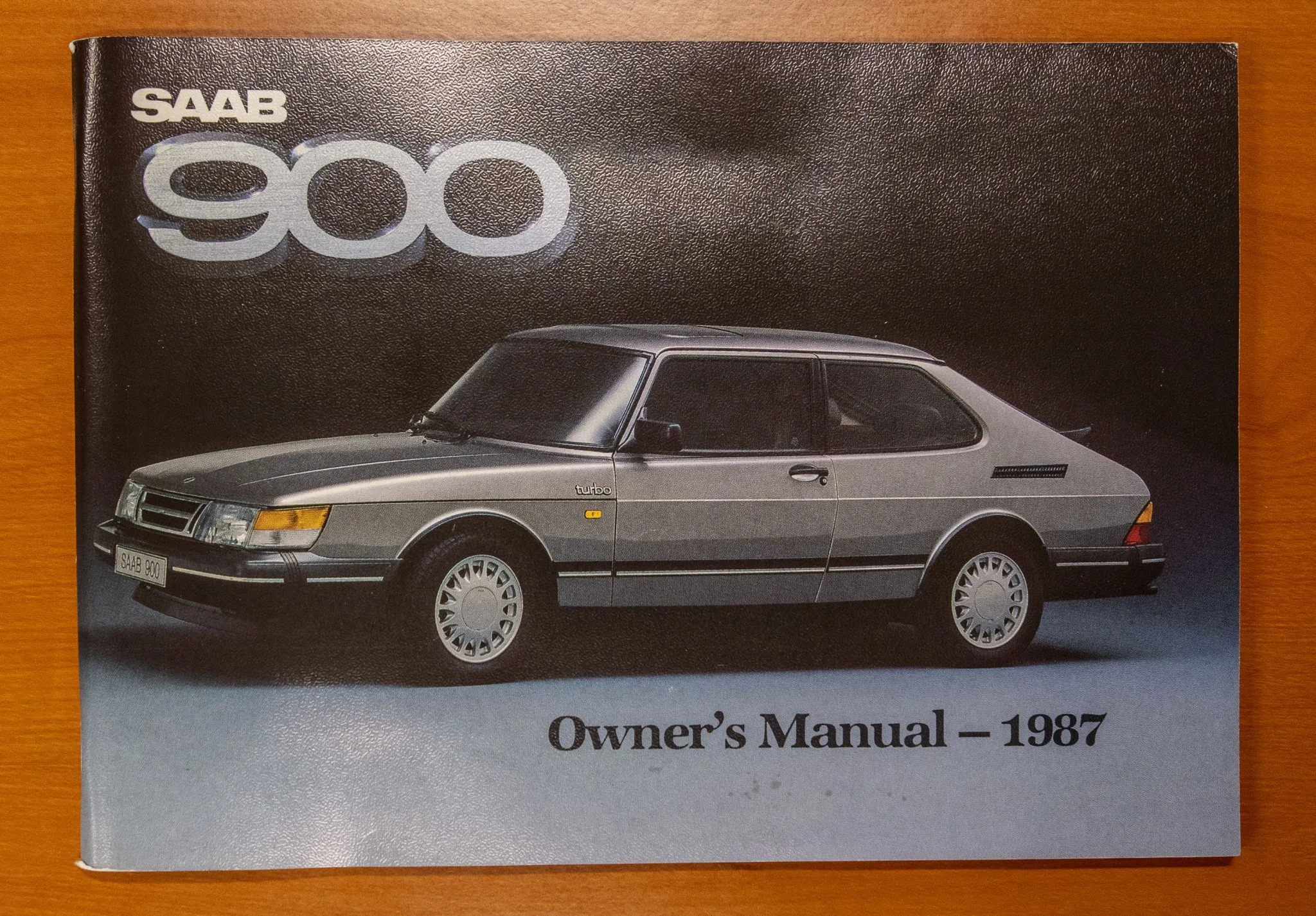 This 246-Mile Saab 900 Turbo Convertible Just Sold For More Than A 2023 Corvette Z06