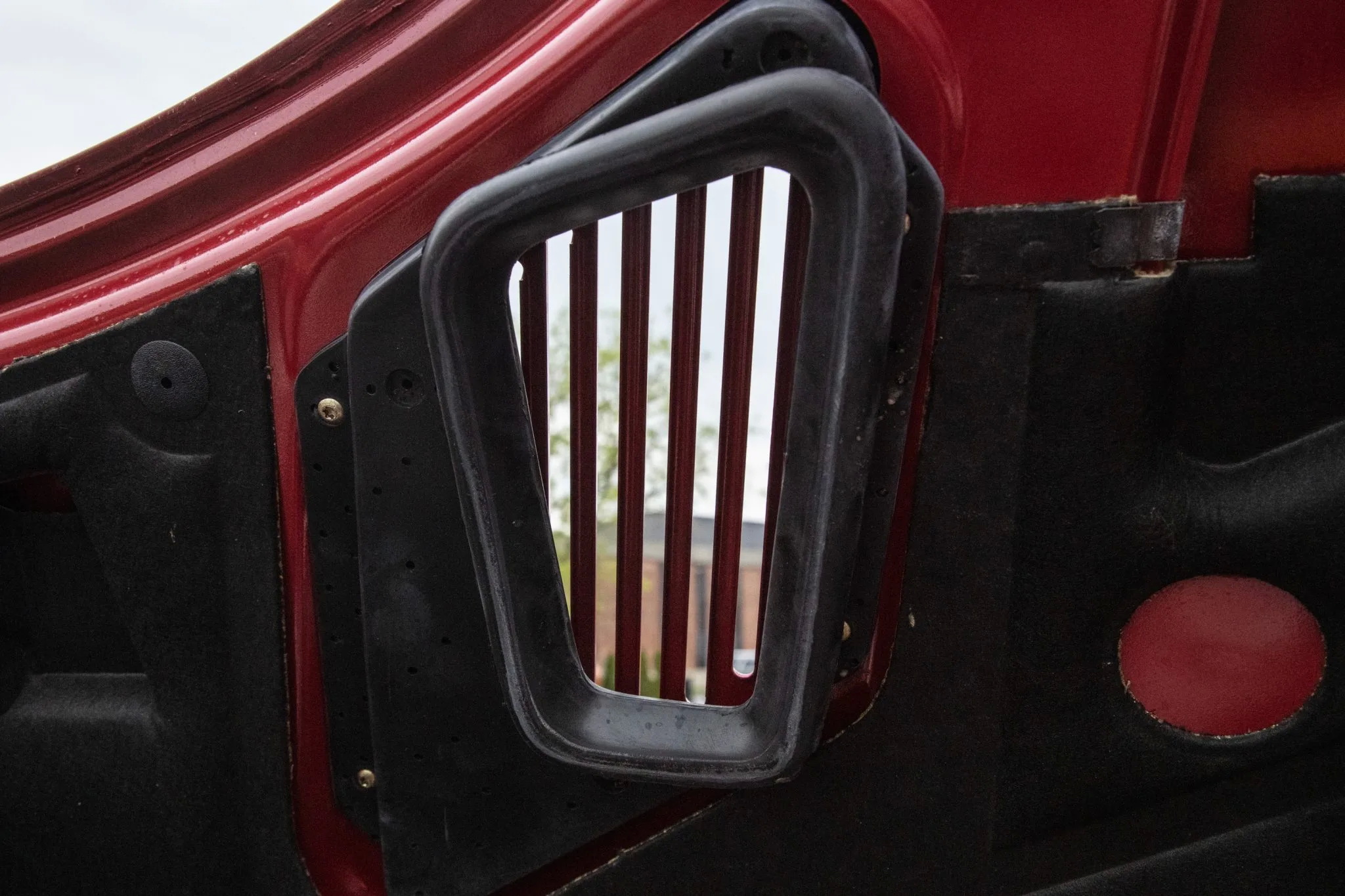 This 246-Mile Saab 900 Turbo Convertible Just Sold For More Than A 2023 Corvette Z06