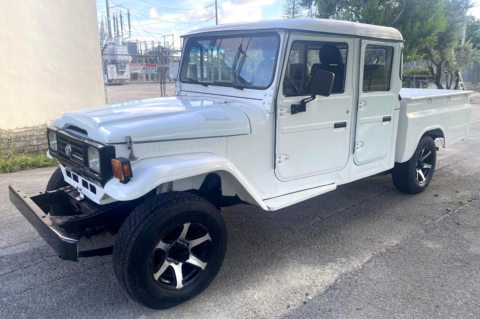 This Toyota Bandeirante OJ55 Is The Coolest Way To Get A Brazilian