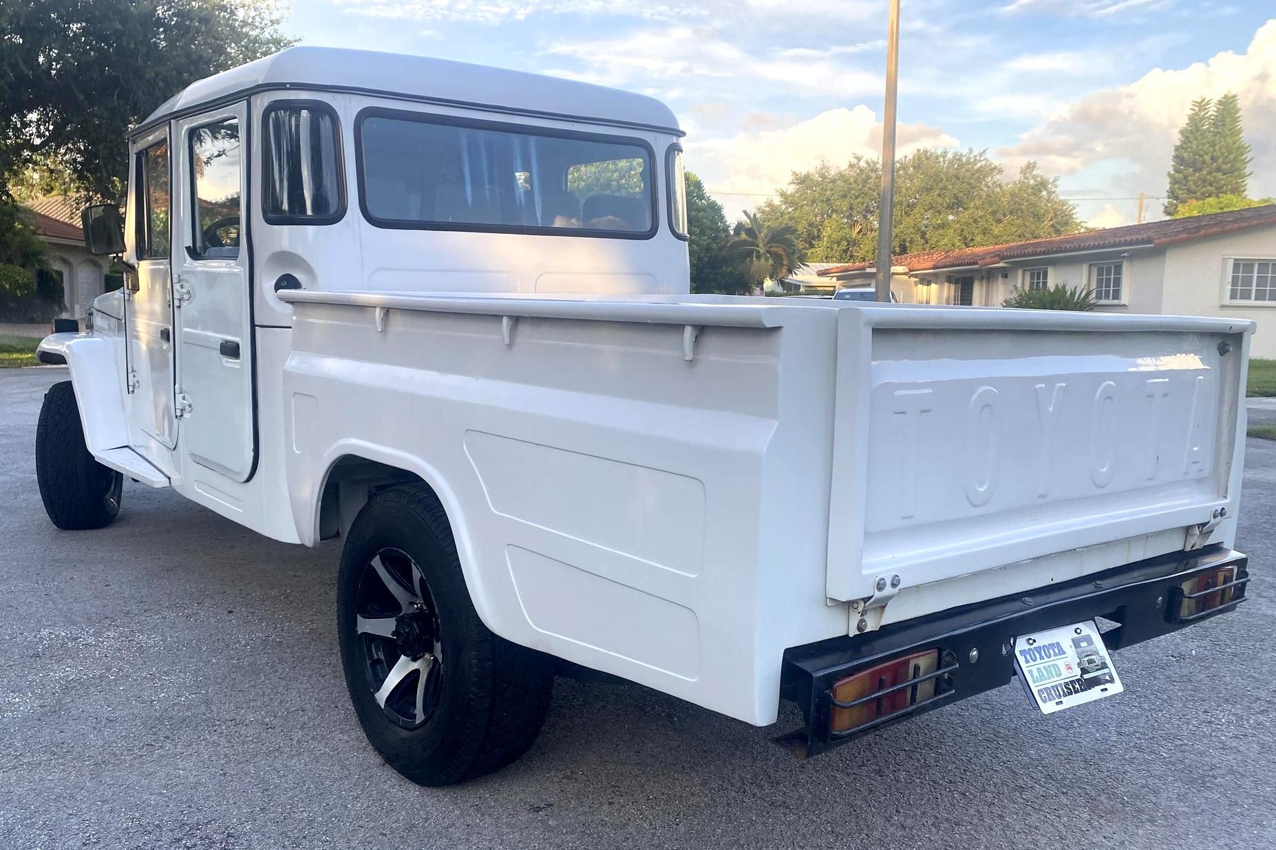 This Toyota Bandeirante OJ55 Is The Coolest Way To Get A Brazilian