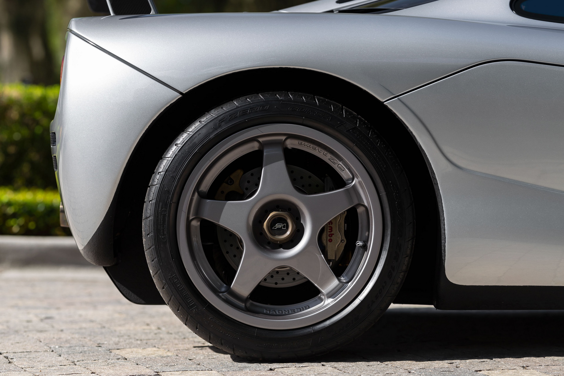 Gorgeous McLaren F1 With High-Downforce Kit And One-Off Headlights Hits The Auction Block