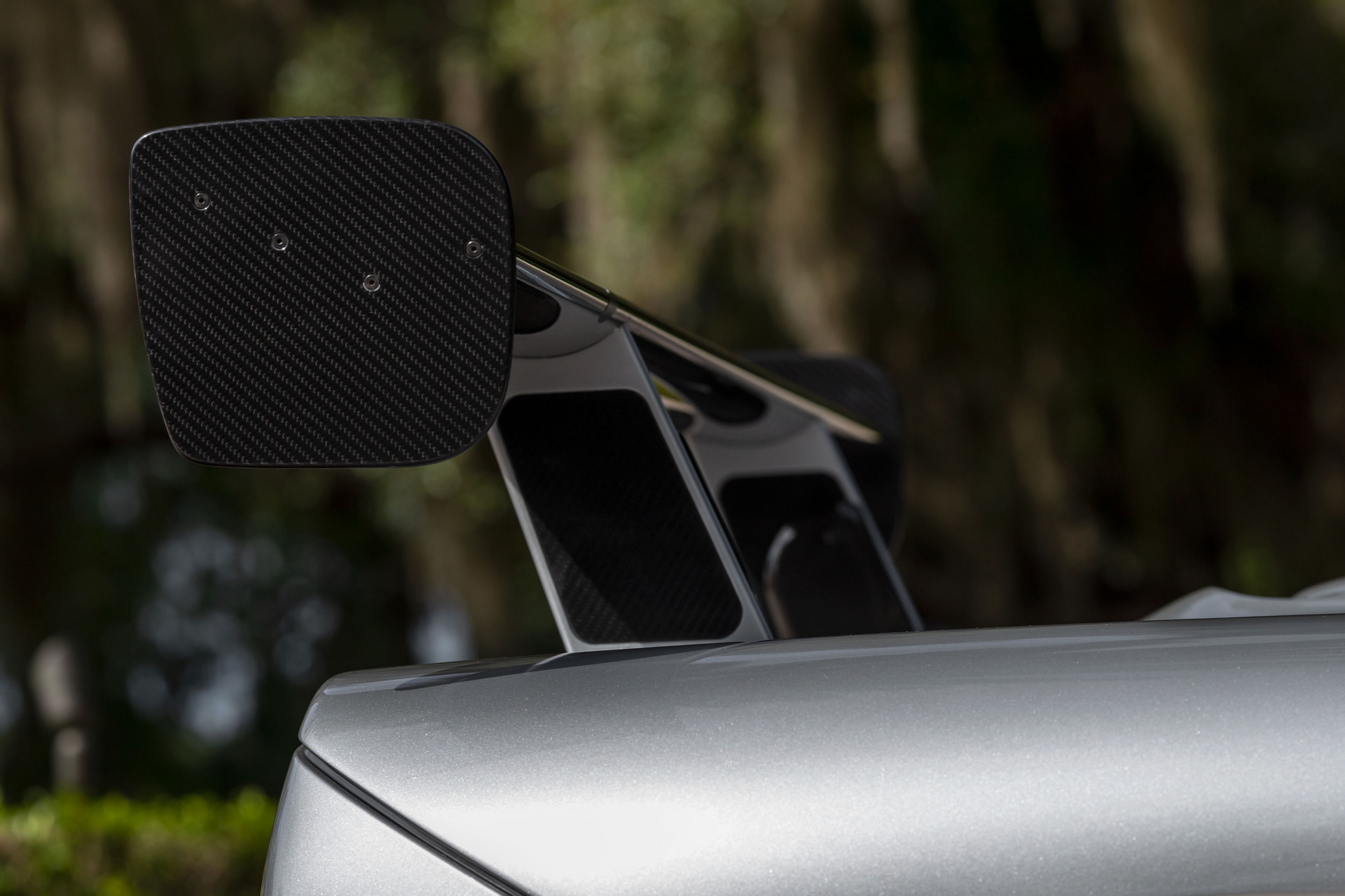 Gorgeous McLaren F1 With High-Downforce Kit And One-Off Headlights Hits The Auction Block