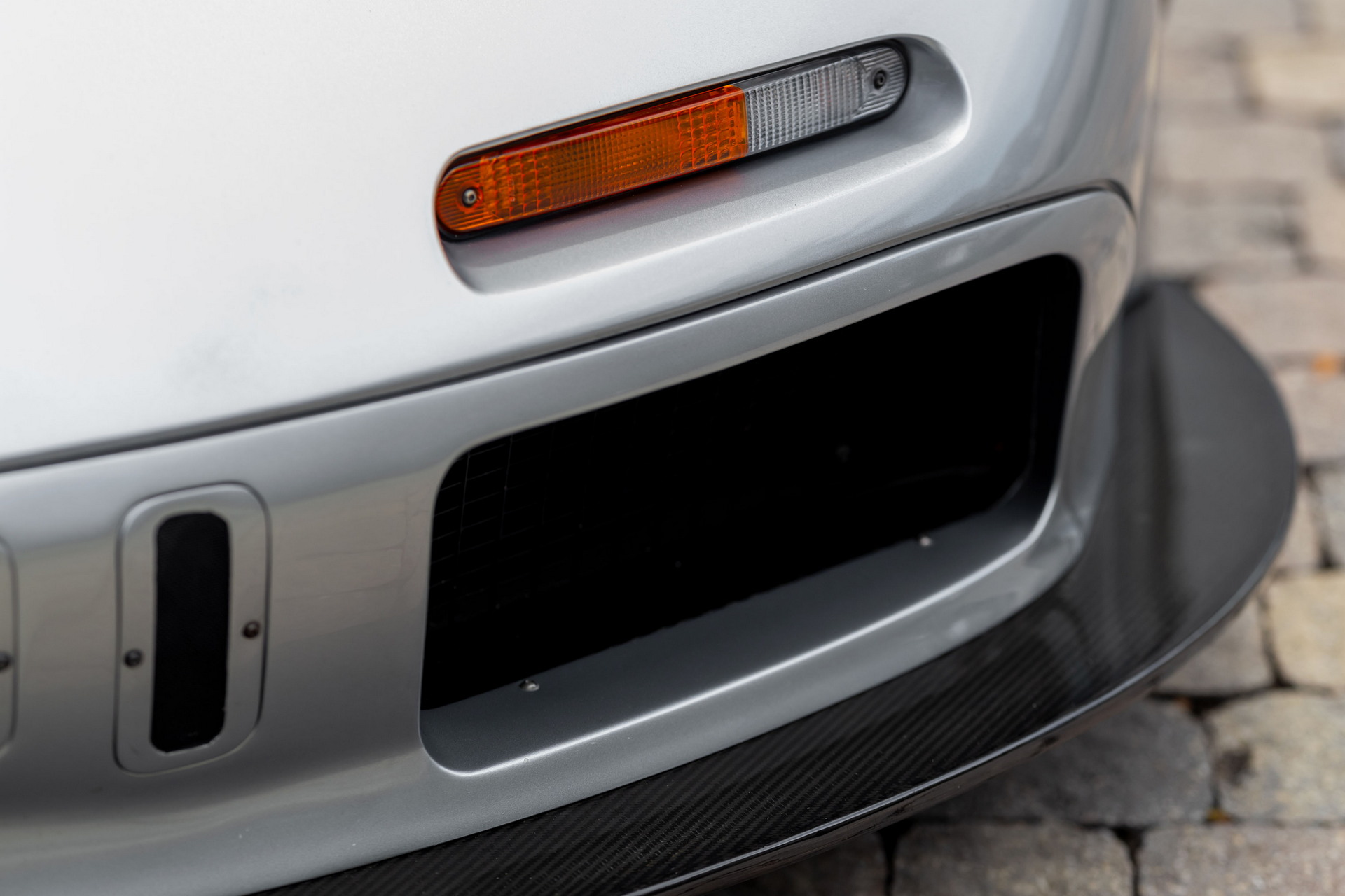 Gorgeous McLaren F1 With High-Downforce Kit And One-Off Headlights Hits The Auction Block