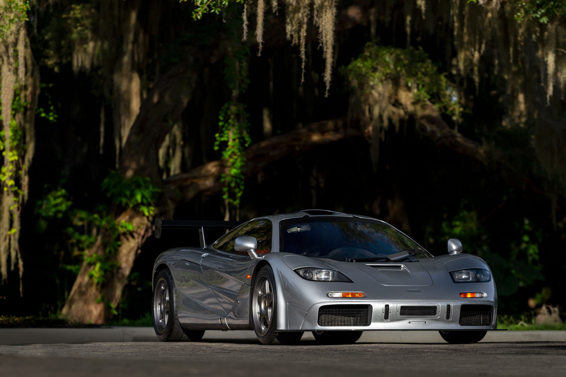 Gorgeous McLaren F1 With High-Downforce Kit And One-Off Headlights Hits The Auction Block
