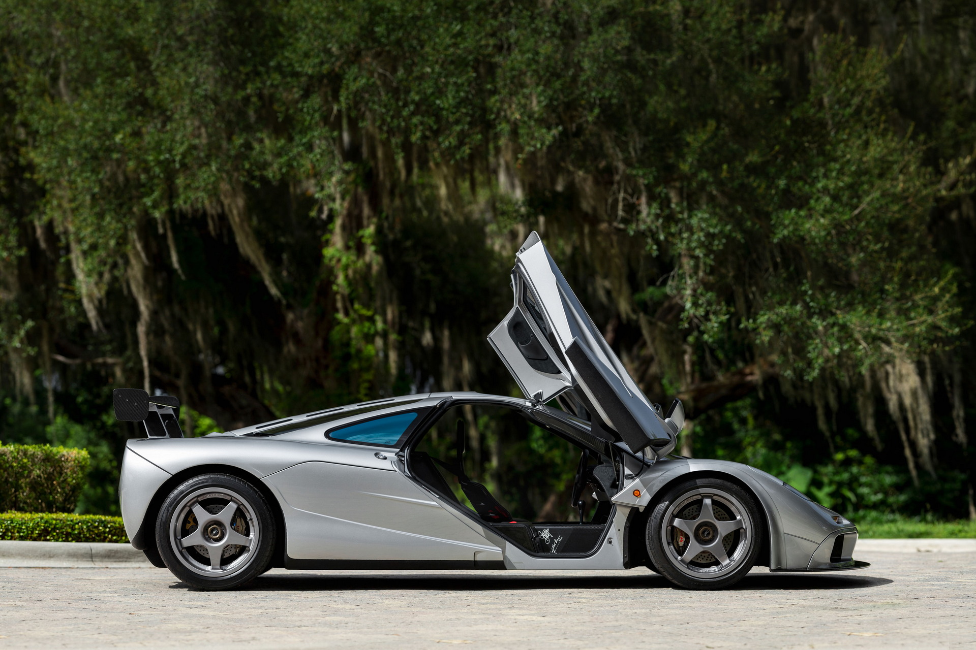 Gorgeous McLaren F1 With High-Downforce Kit And One-Off Headlights Hits The Auction Block