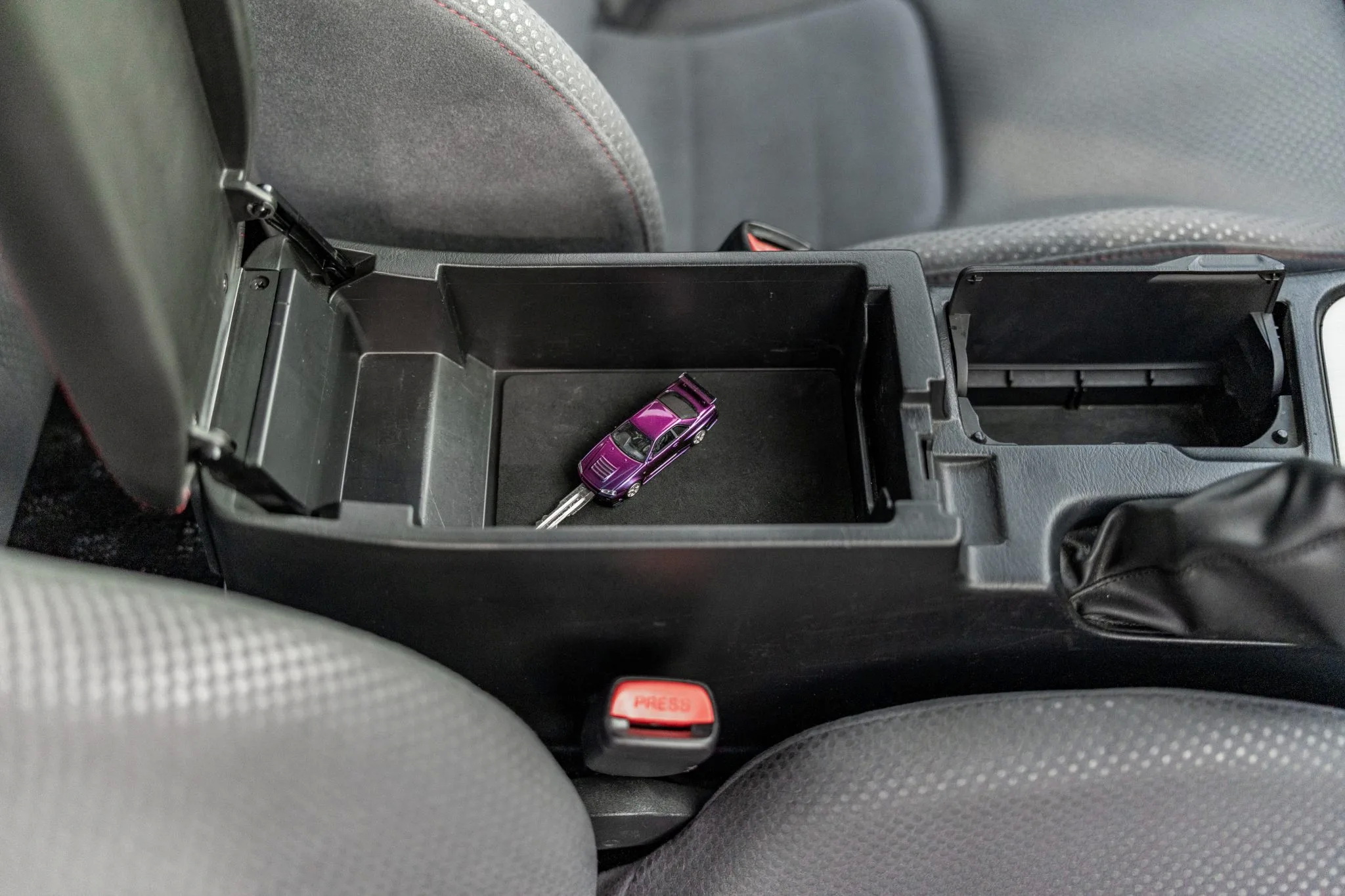 Nissan R34 GT-R In Midnight Purple II Ready To Fetch Six-Figure Price In The US