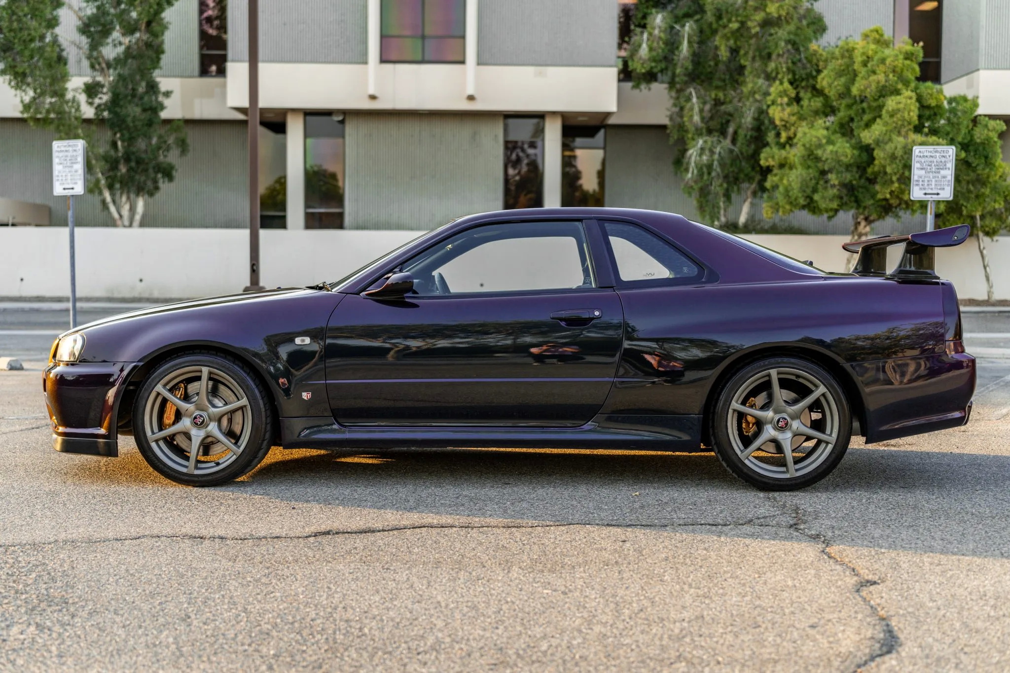 Nissan R34 GT-R In Midnight Purple II Ready To Fetch Six-Figure Price In The US