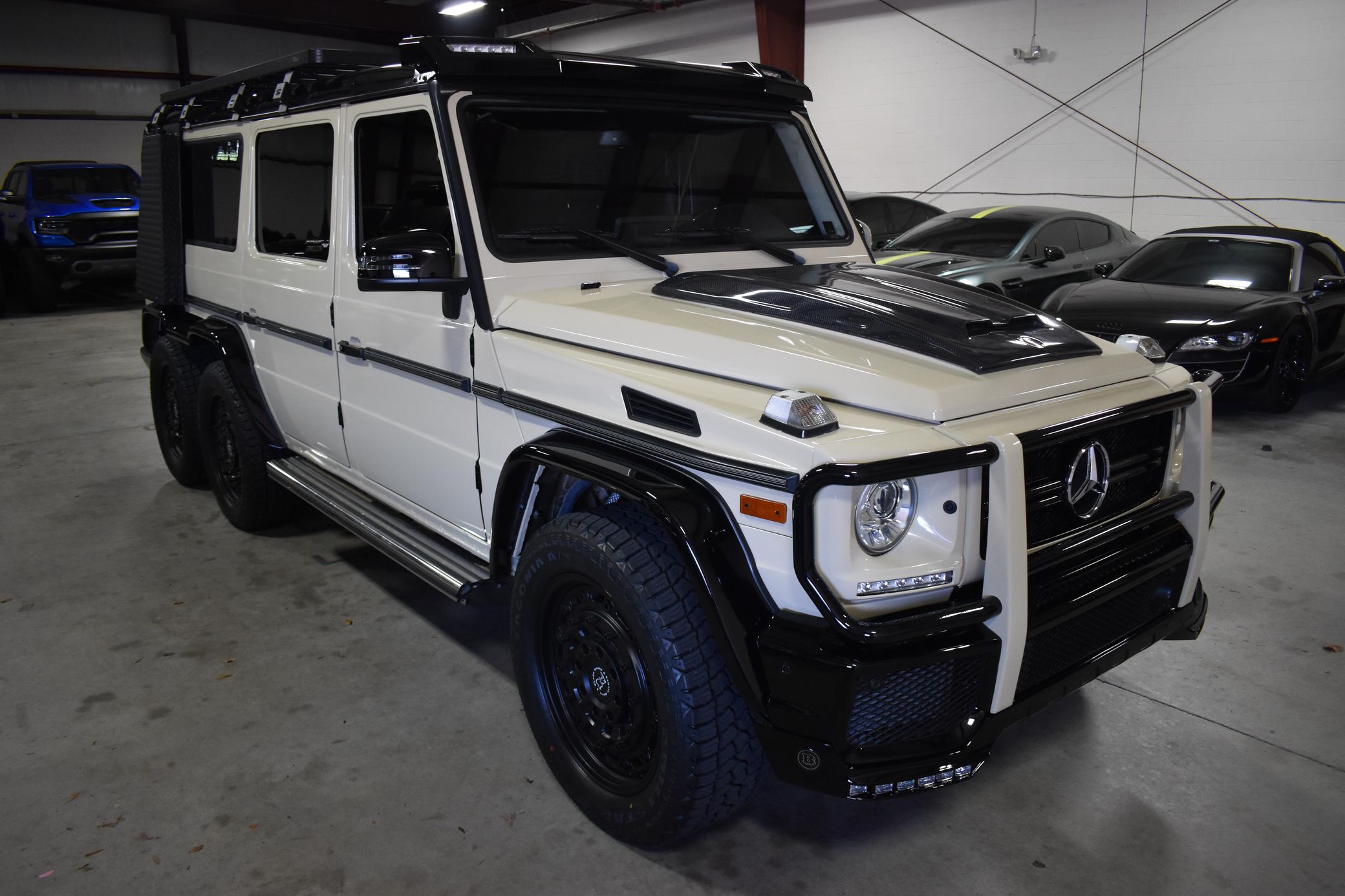 This Beige 2017 Mercedes-Benz G550 Six-Wheeler Up For Auction Is Anything But Boring