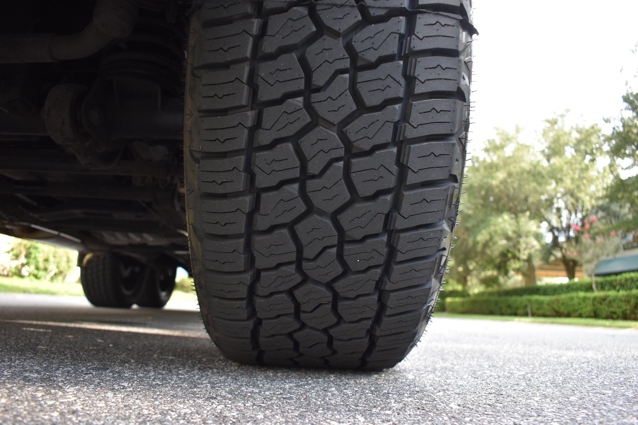 This Beige 2017 Mercedes-Benz G550 Six-Wheeler Up For Auction Is Anything But Boring