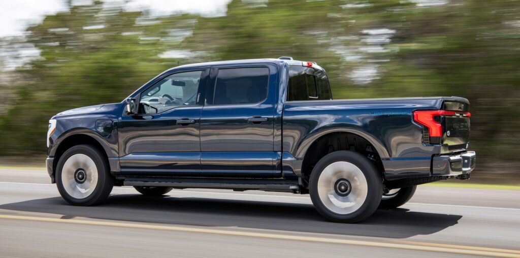  Ford F-150 Lightning Owners Now Get 250 kWh Of Free Charging At Electrify America Stations