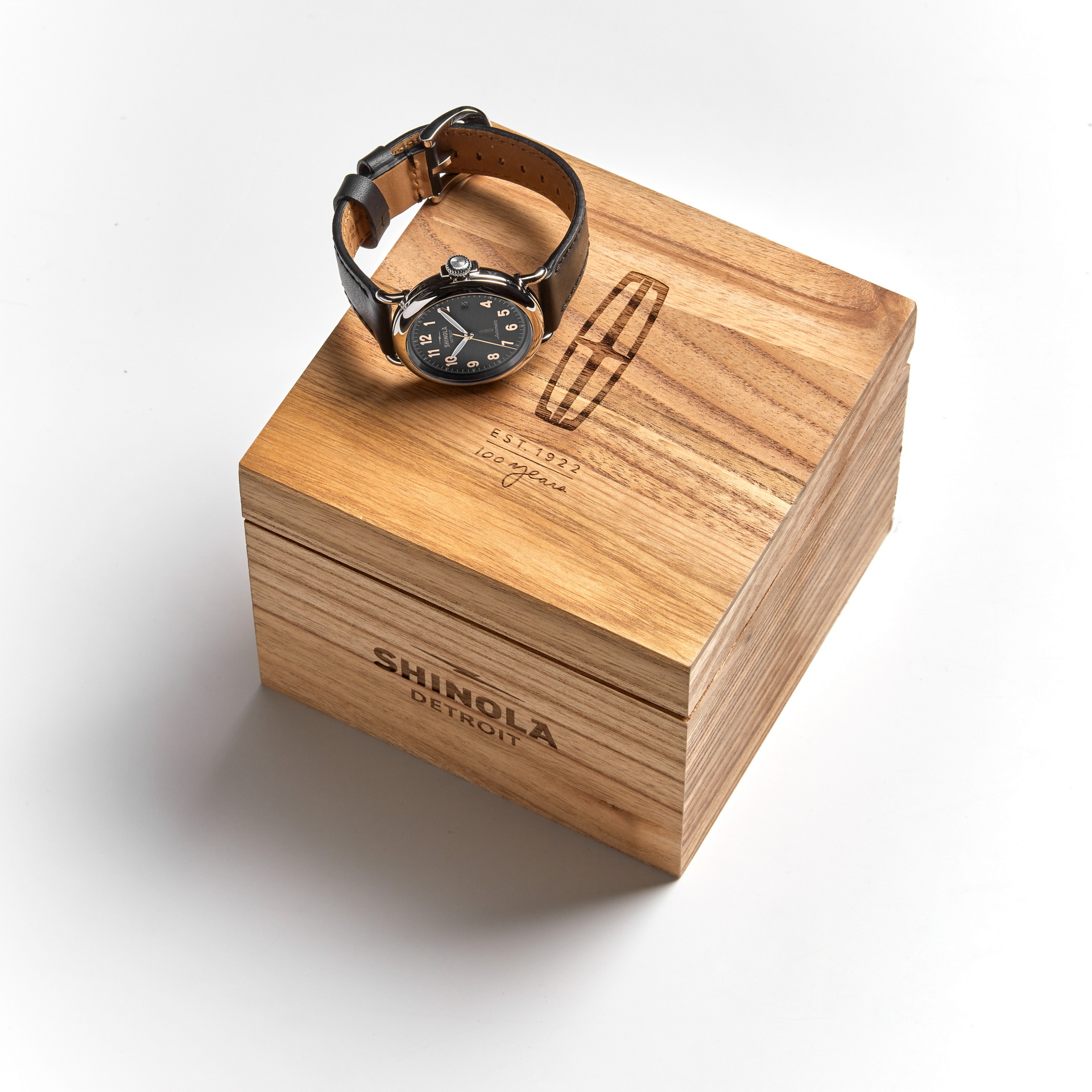 Lincoln Commissions 1,000 Timepieces From Shinola To Celebrate Its 100th Anniversary