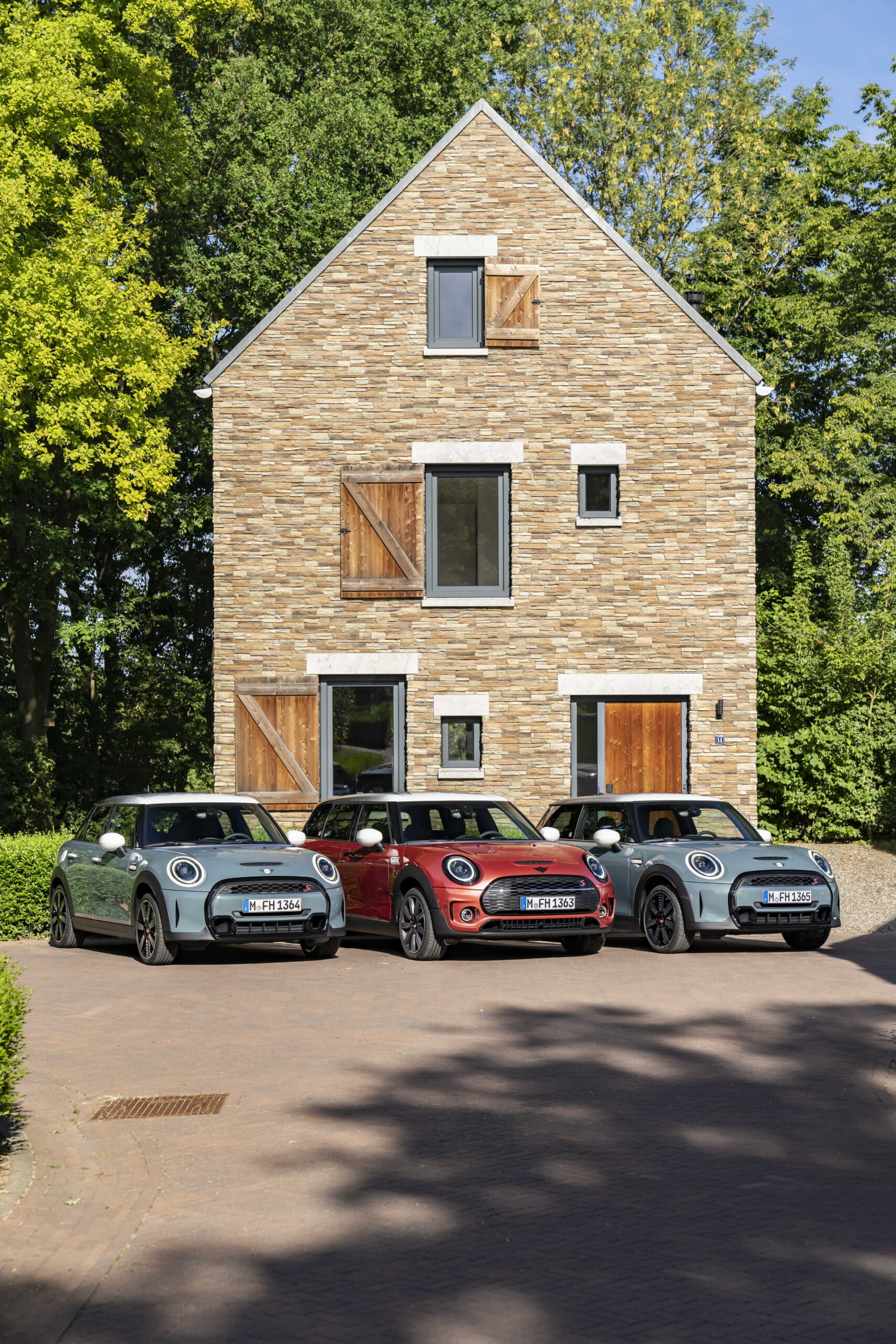 Mini Multitone Edition Brings Color Gradient To Roof Of Mini 3 Door, 5 Door, And Clubman