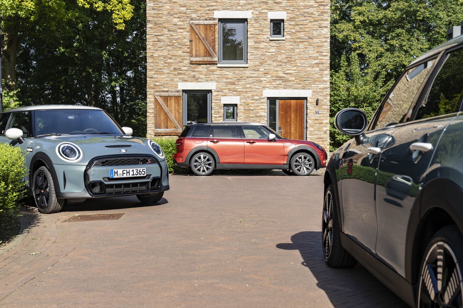 Mini Multitone Edition Brings Color Gradient To Roof Of Mini 3 Door, 5 Door, And Clubman