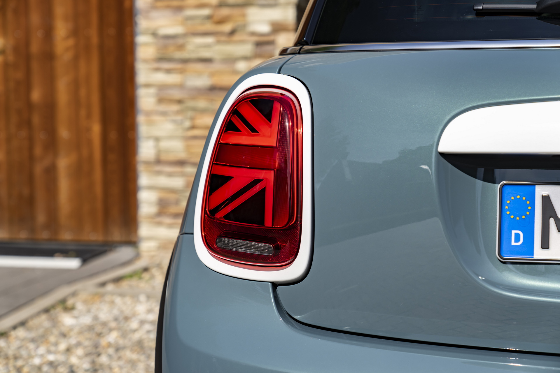 Mini Multitone Edition Brings Color Gradient To Roof Of Mini 3 Door, 5 Door, And Clubman