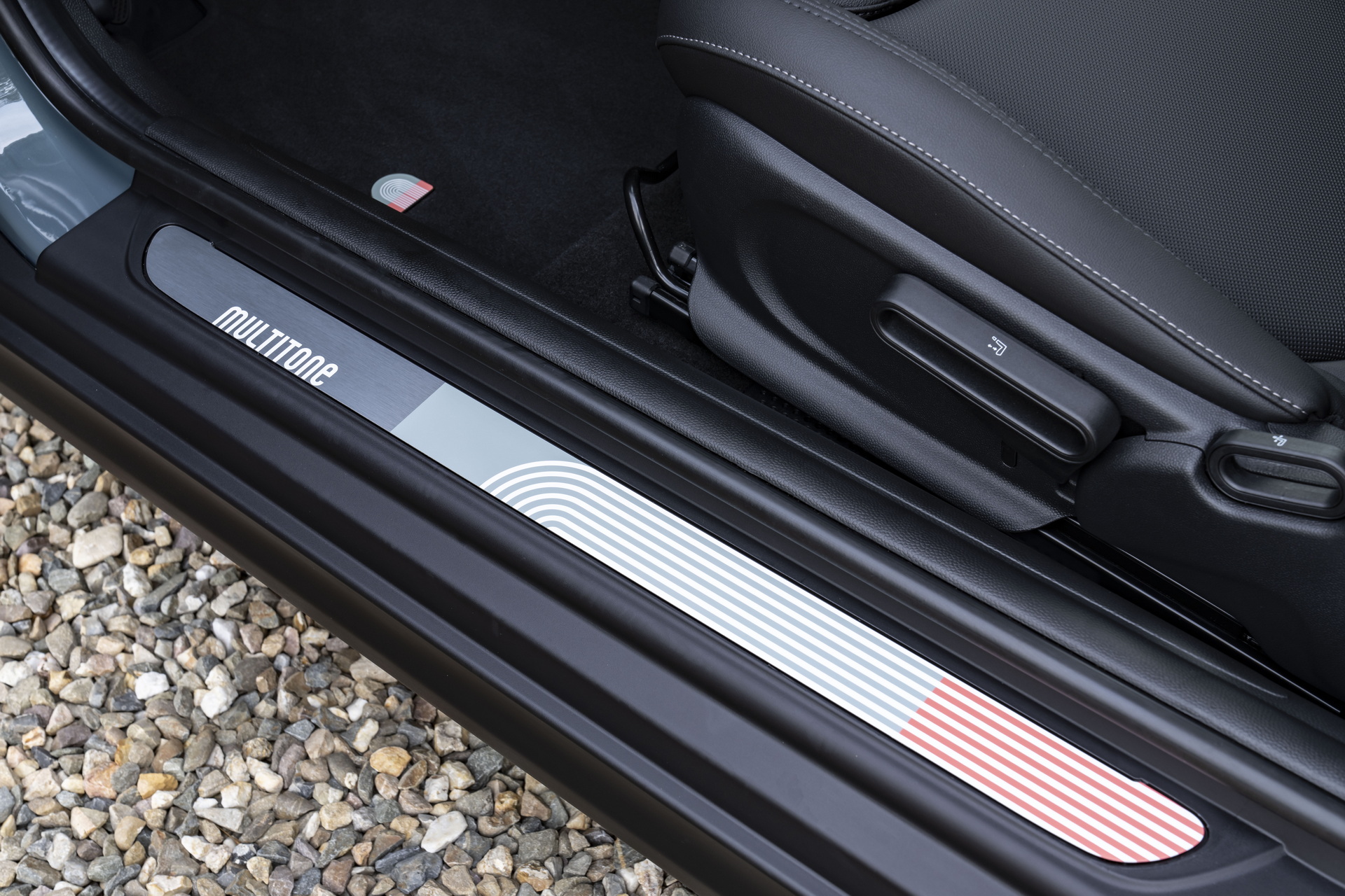 Mini Multitone Edition Brings Color Gradient To Roof Of Mini 3 Door, 5 Door, And Clubman