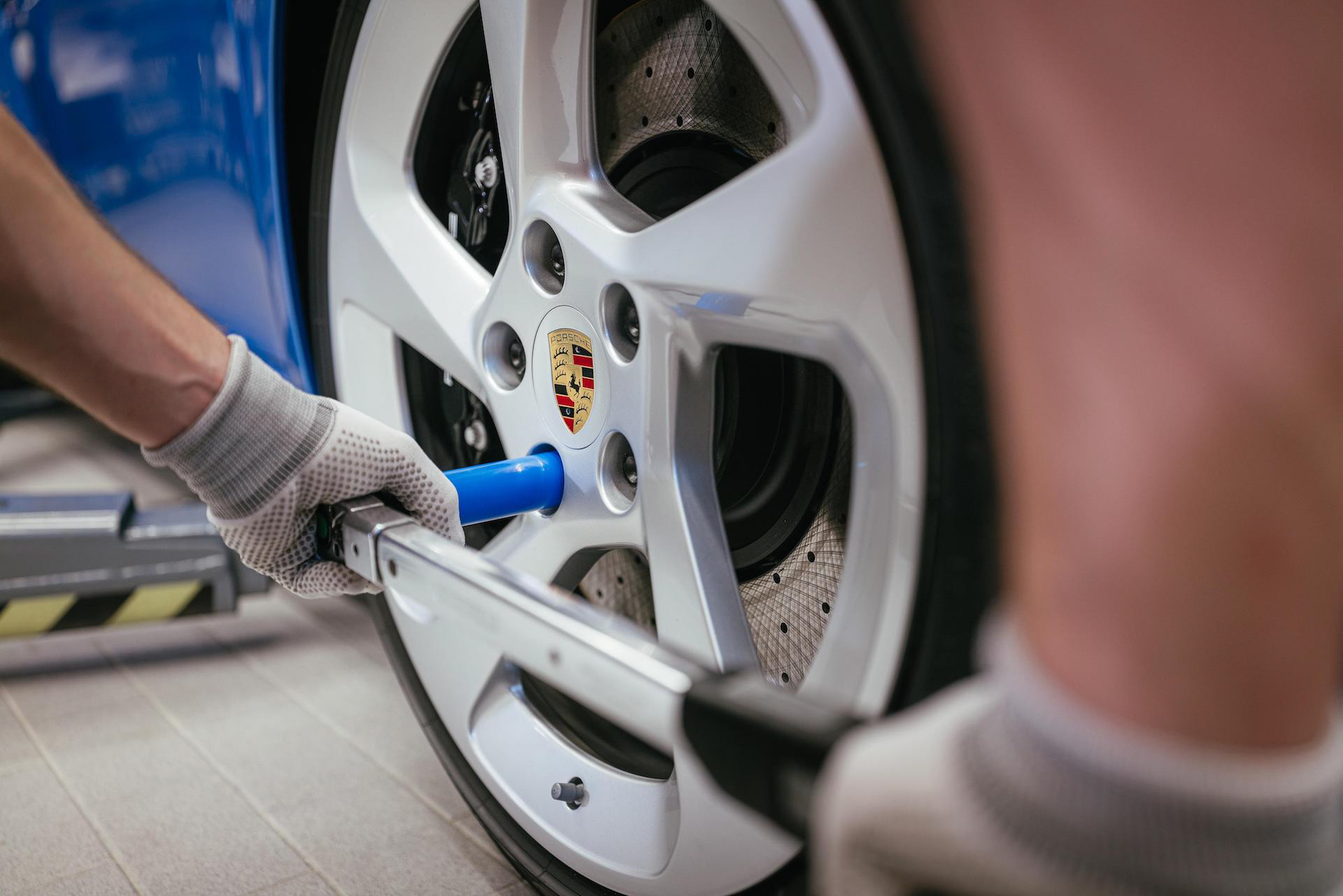 Porsche 911 Sally Special Is A Modified 992 Carrera GTS Inspired By Pixar’s Cars Movie