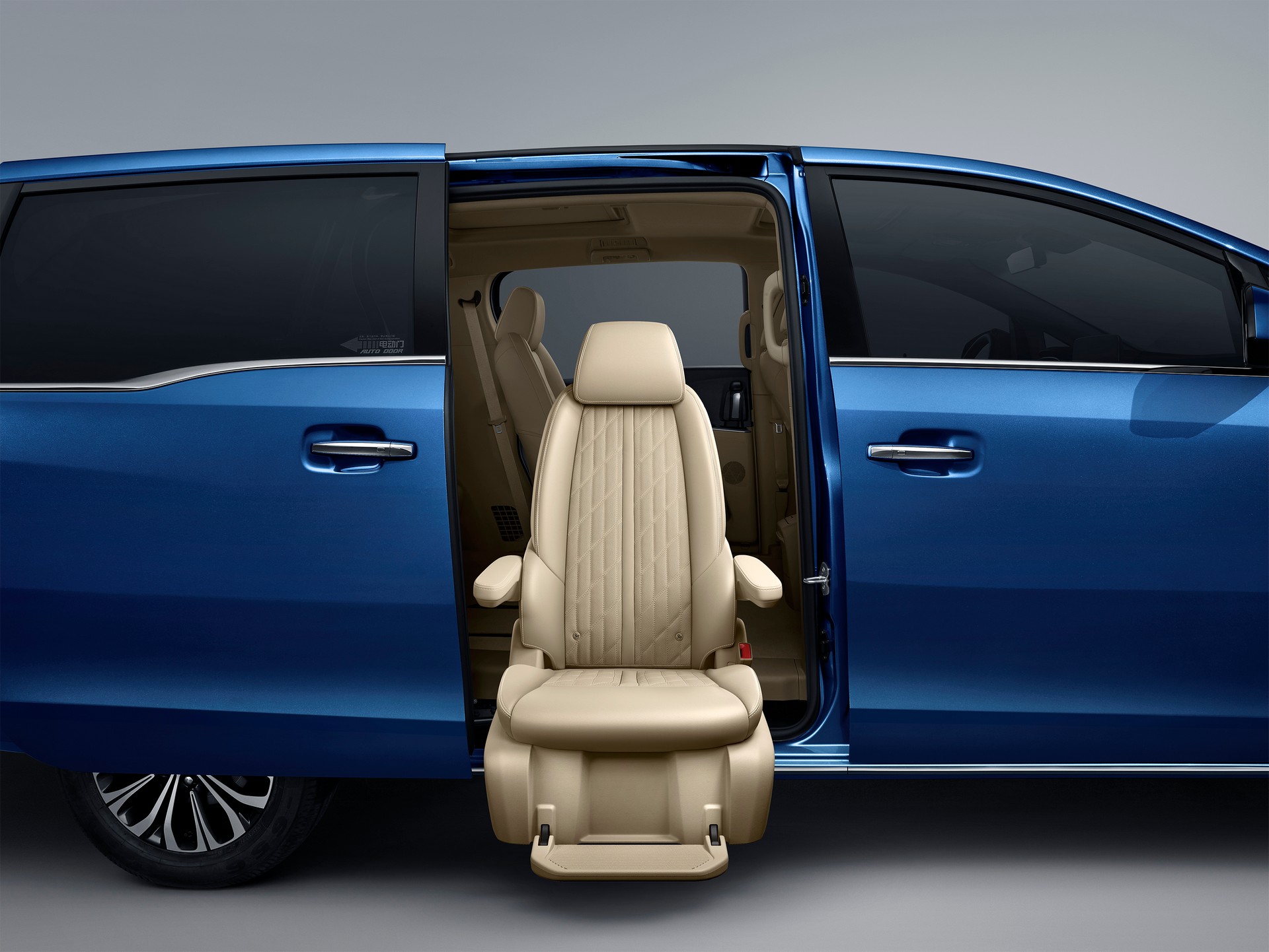 Buick GL8 Gets A Ghastly Facelift, Proves True Beauty Is On The Inside