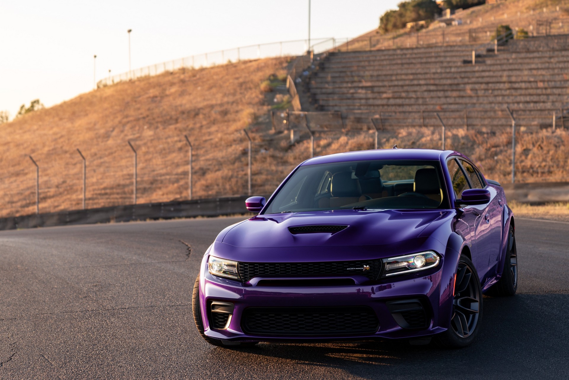 2023 Dodge Charger And Challenger Get Retro Colors, Commemorative Plaques, And Expanded Jailbreak Availability