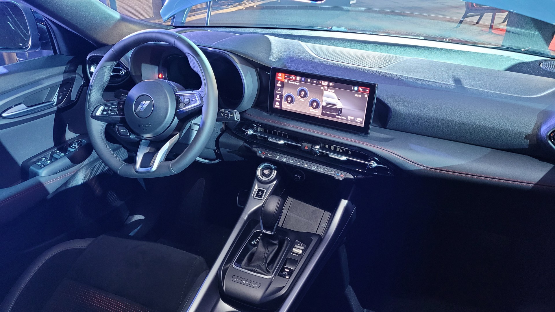 First Look: The 2023 Hornet Is The Most Important Dodge In Over A Decade