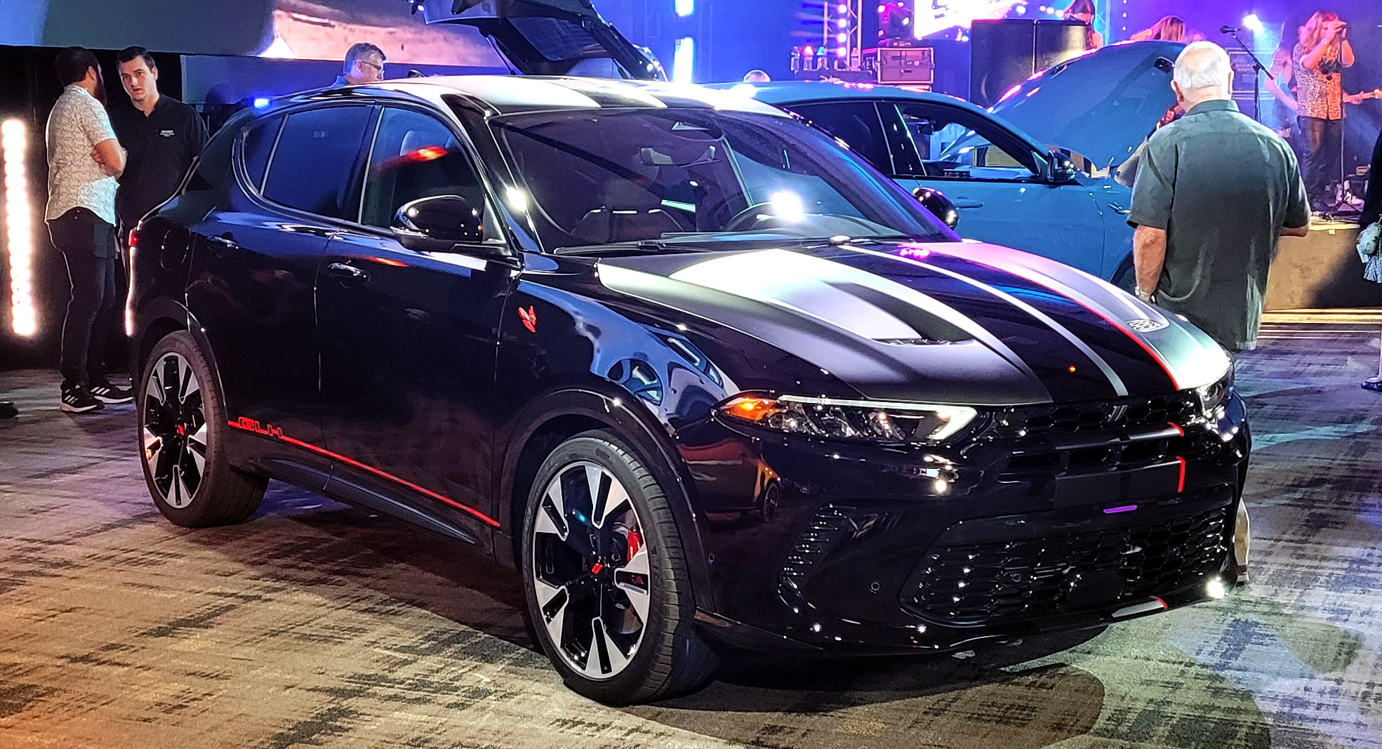 Dodge’s 2023 Hornet ‘Goes Like Hell’ Concept Previews Compact SUV’s Performance Parts