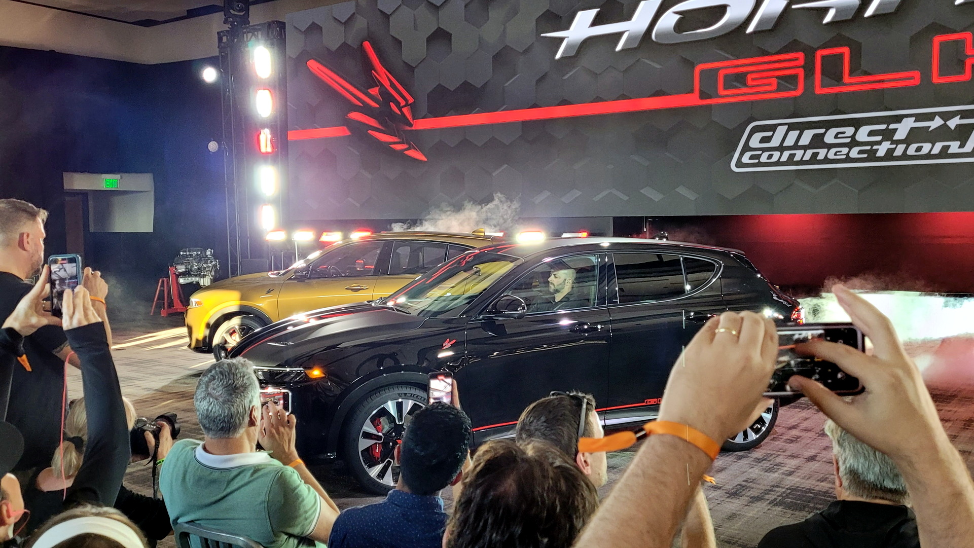 Dodge’s 2023 Hornet ‘Goes Like Hell’ Concept Previews Compact SUV’s Performance Parts