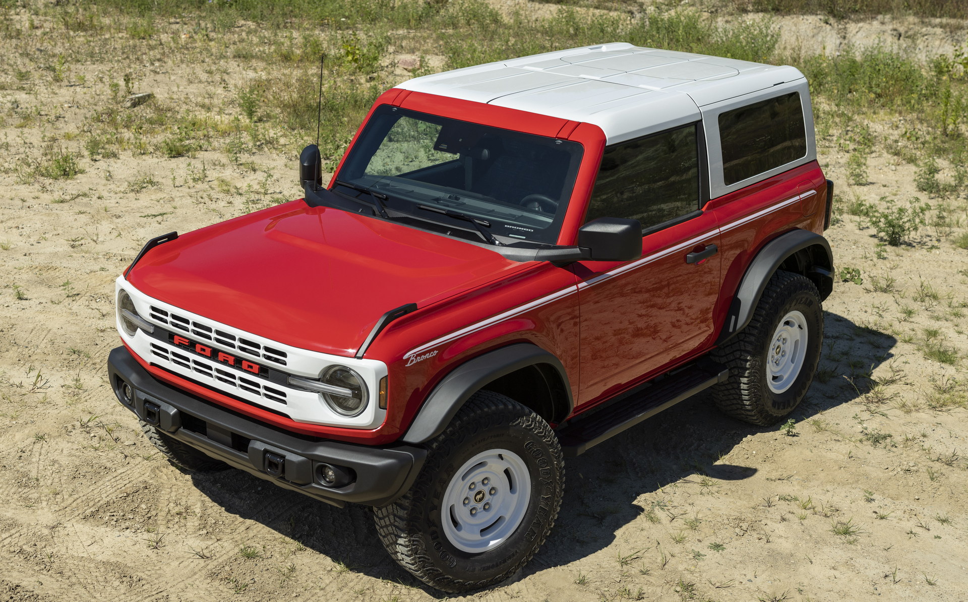 Ford’s New Bronco And Bronco Sport Heritage Editions Are A 1960’s Throwback For 2023