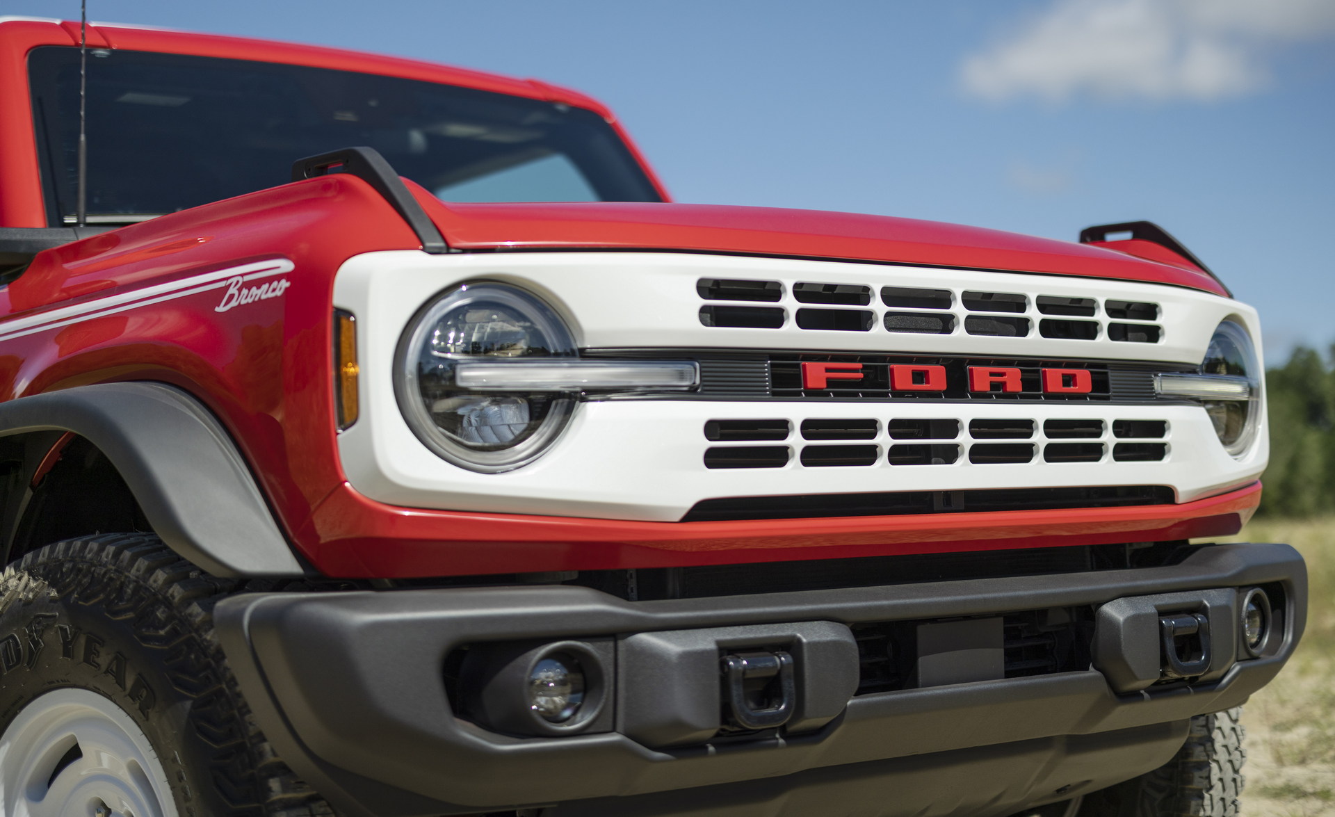 Ford’s New Bronco And Bronco Sport Heritage Editions Are A 1960’s Throwback For 2023